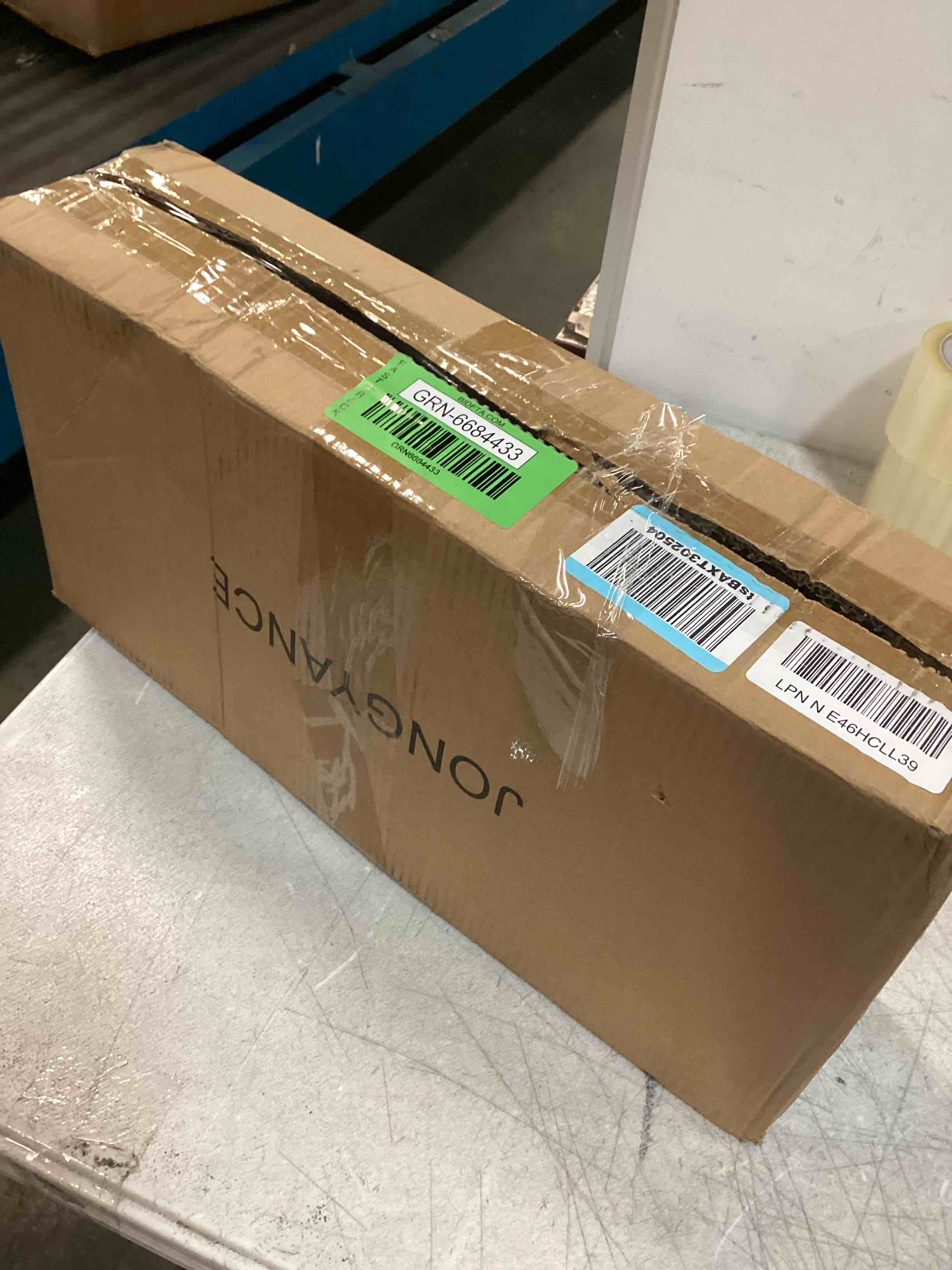 https://s3.amazonaws.com/lotting-images-prod/bidfta/GRN6684433_1721132468452.jpeg