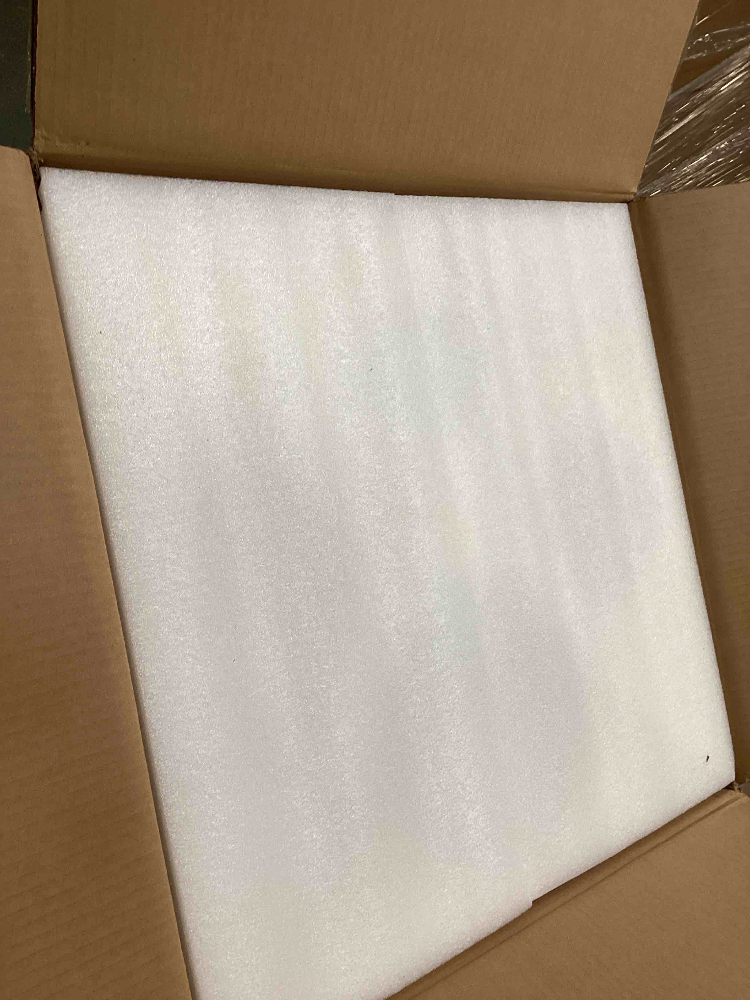 https://s3.amazonaws.com/lotting-images-prod/bidfta/GRN6685928_1721396416672.jpeg