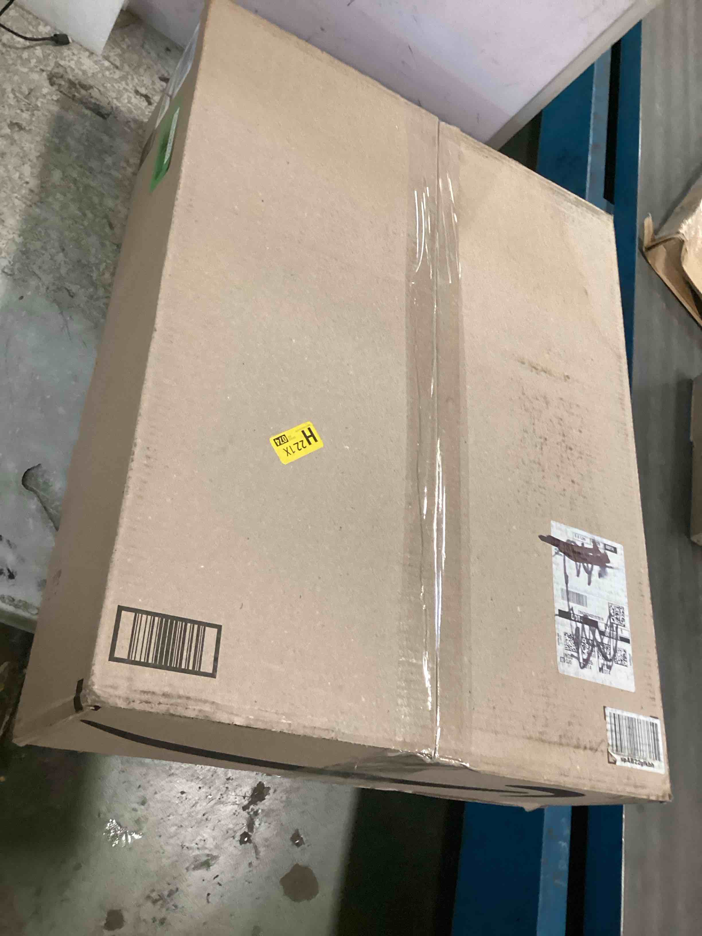 https://s3.amazonaws.com/lotting-images-prod/bidfta/GRN6686103_1719945756873.jpeg