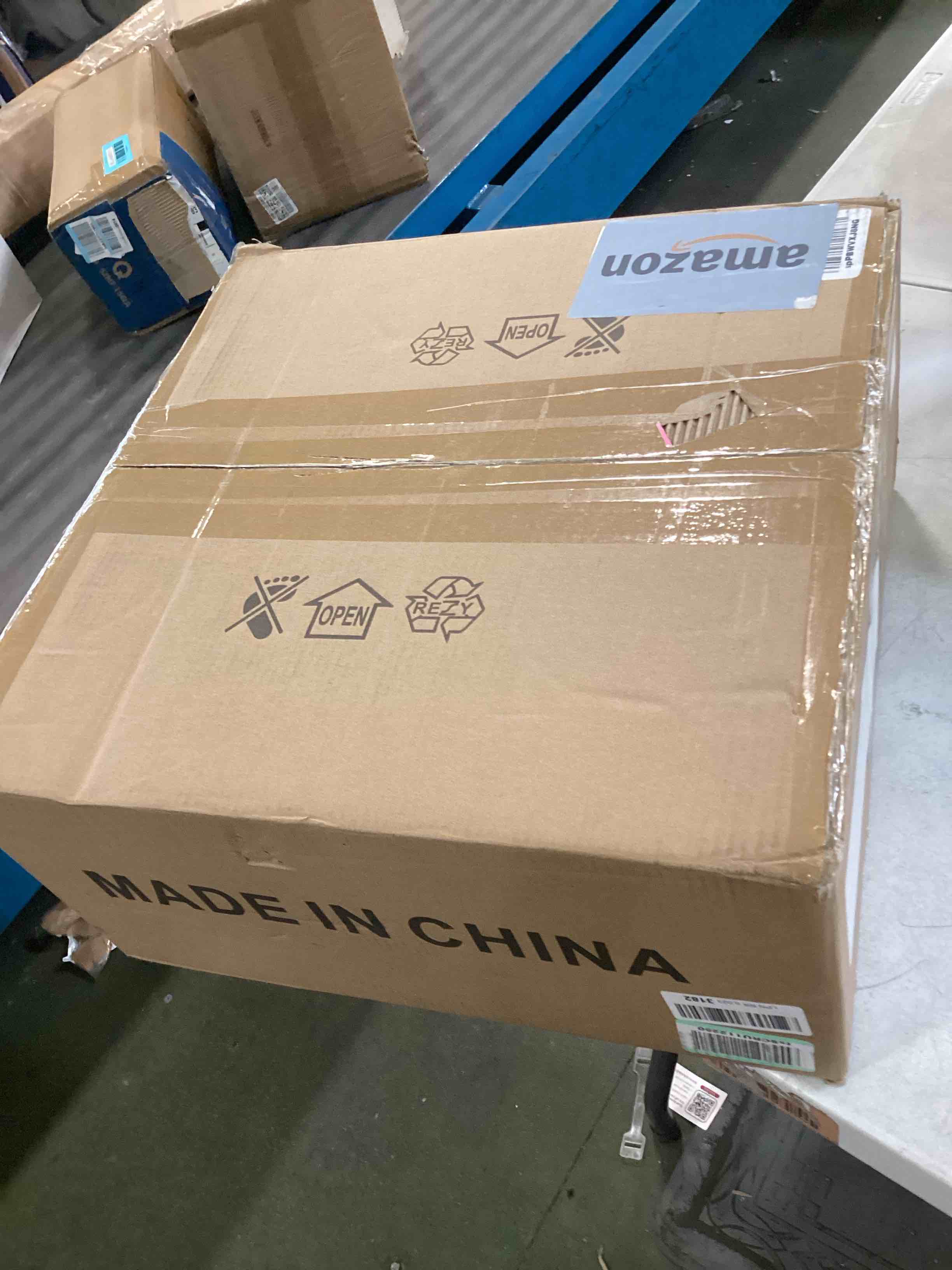 https://s3.amazonaws.com/lotting-images-prod/bidfta/GRN6686253_1720021329815.jpeg