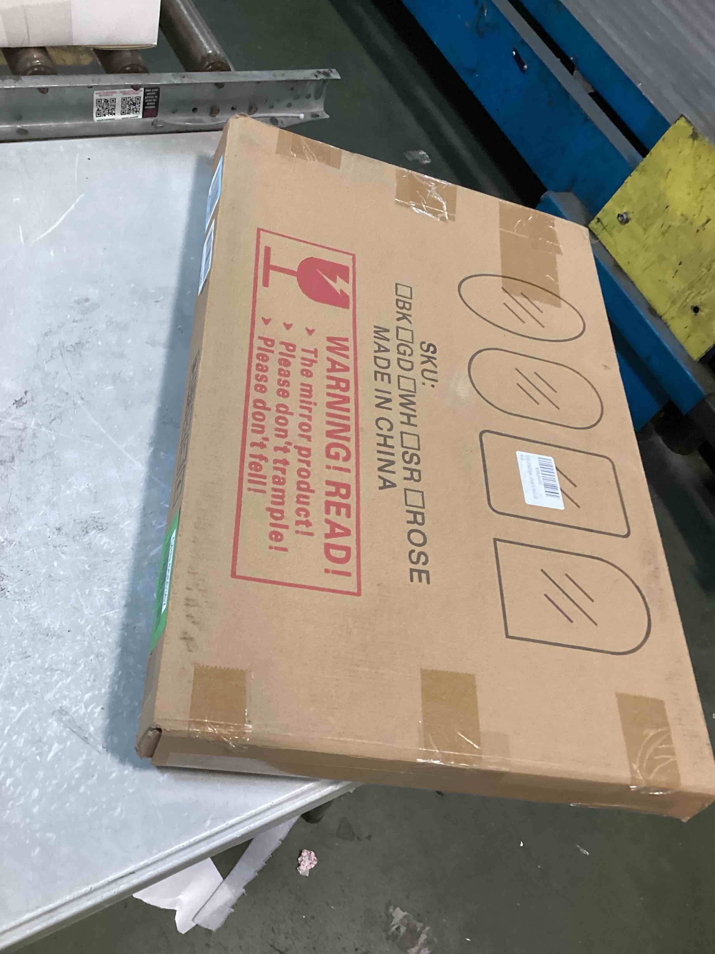 https://s3.amazonaws.com/lotting-images-prod/bidfta/GRN6686367_1720183736548.jpeg