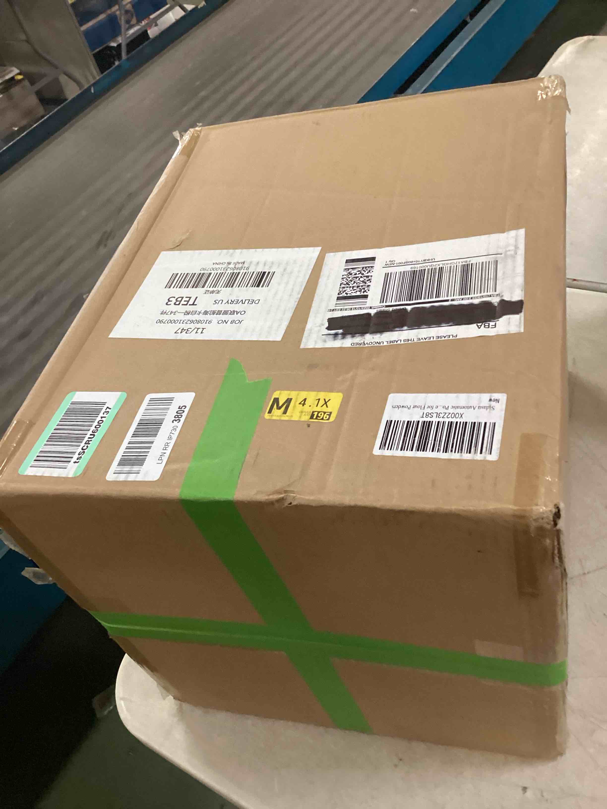 https://s3.amazonaws.com/lotting-images-prod/bidfta/GRN6686631_1720537404226.jpeg