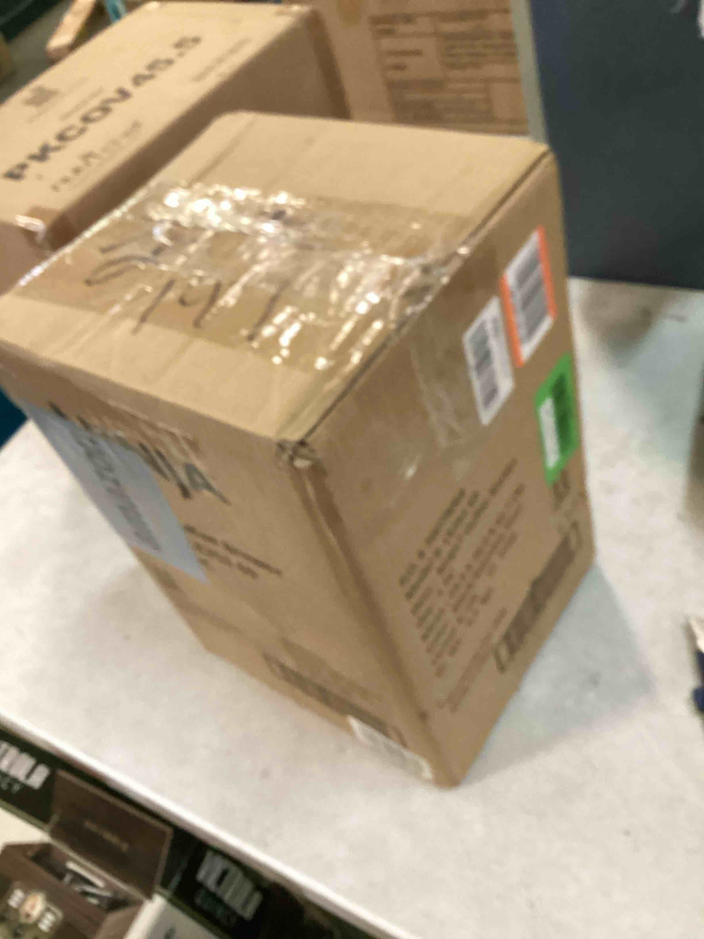 https://s3.amazonaws.com/lotting-images-prod/bidfta/GRN6687648_1720468474297.jpeg