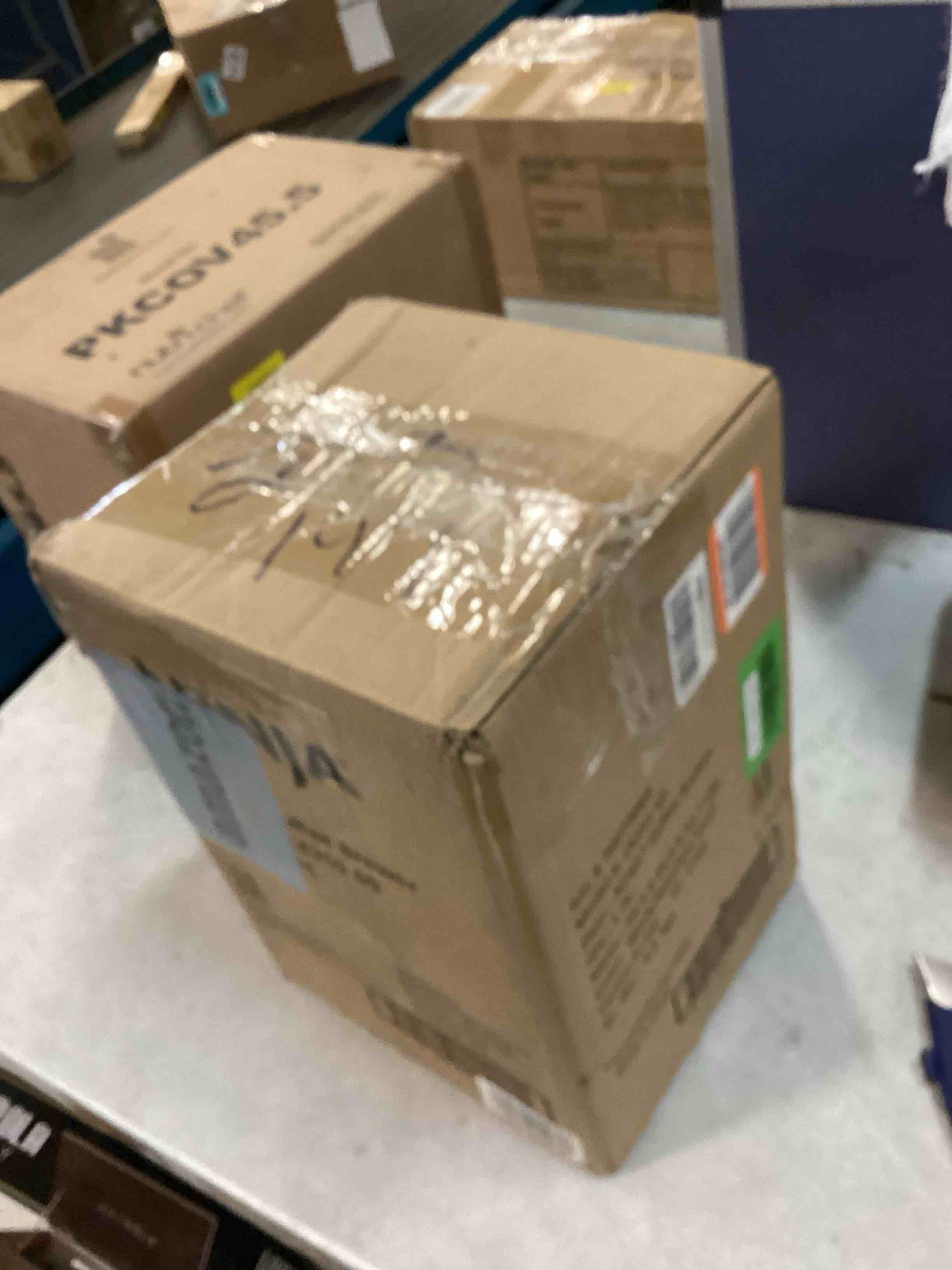 https://s3.amazonaws.com/lotting-images-prod/bidfta/GRN6687648_1720468475148.jpeg