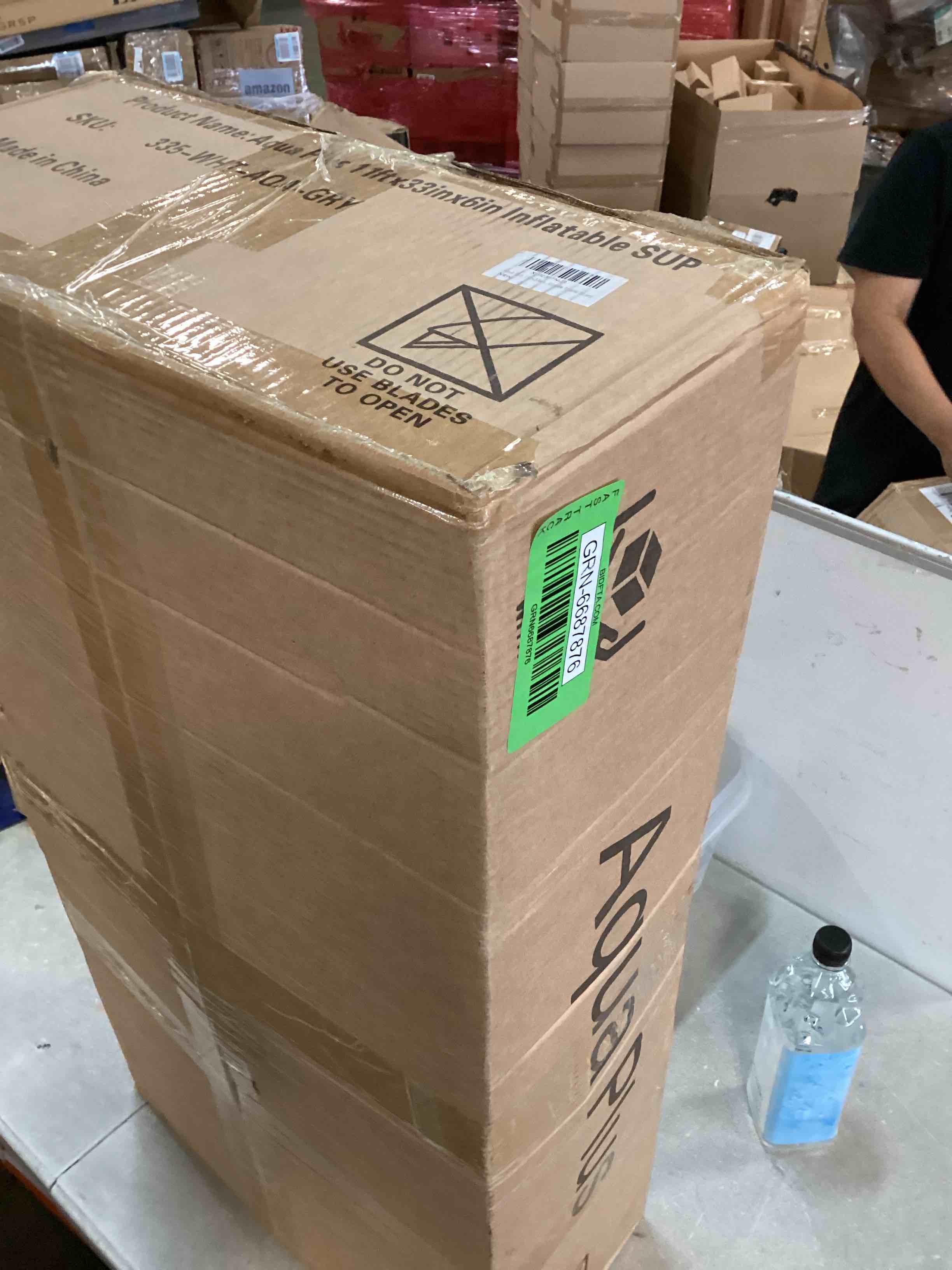 https://s3.amazonaws.com/lotting-images-prod/bidfta/GRN6687876_1720550837314.jpeg