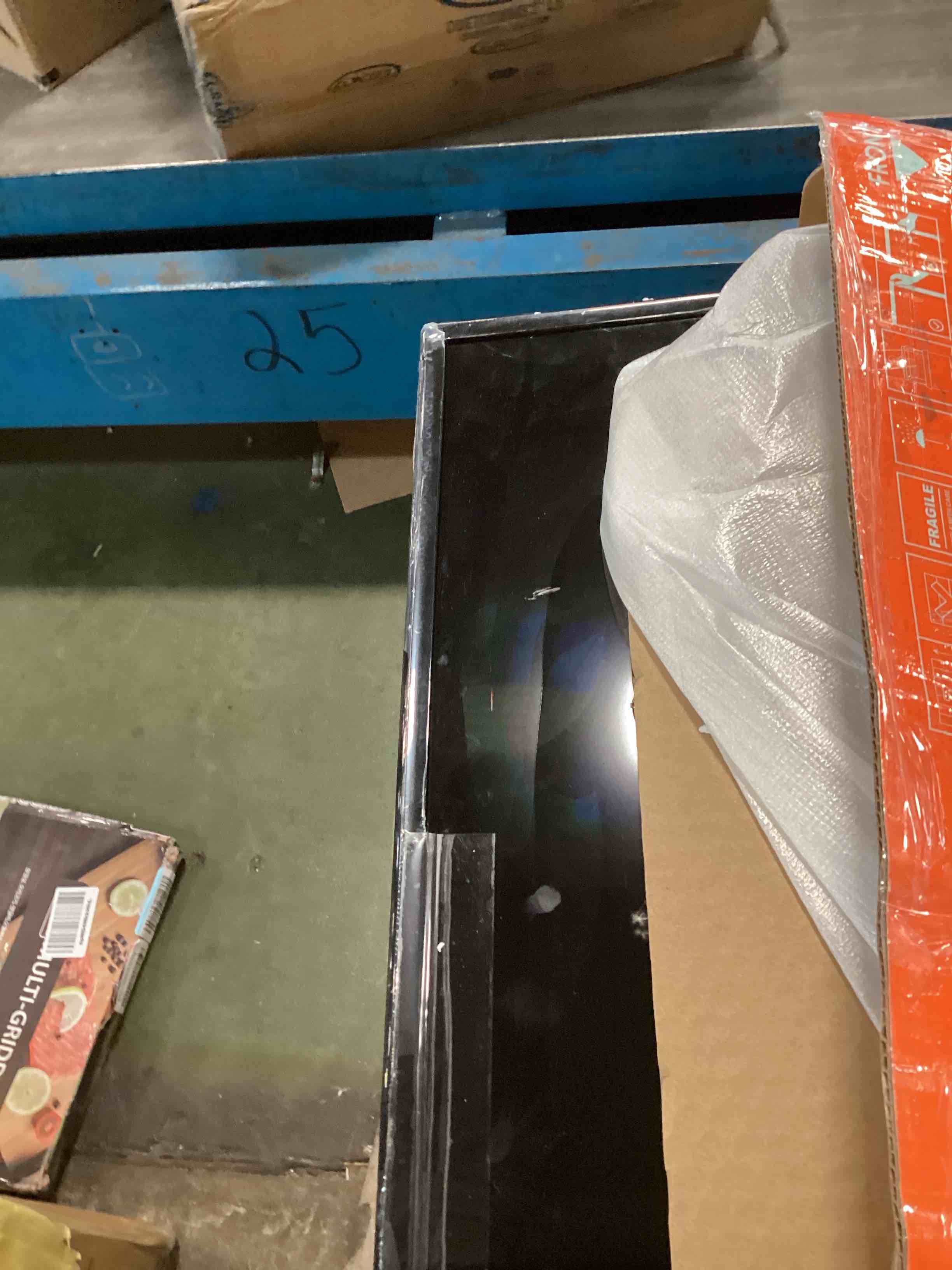 https://s3.amazonaws.com/lotting-images-prod/bidfta/GRN6688030_1720632972962.jpeg