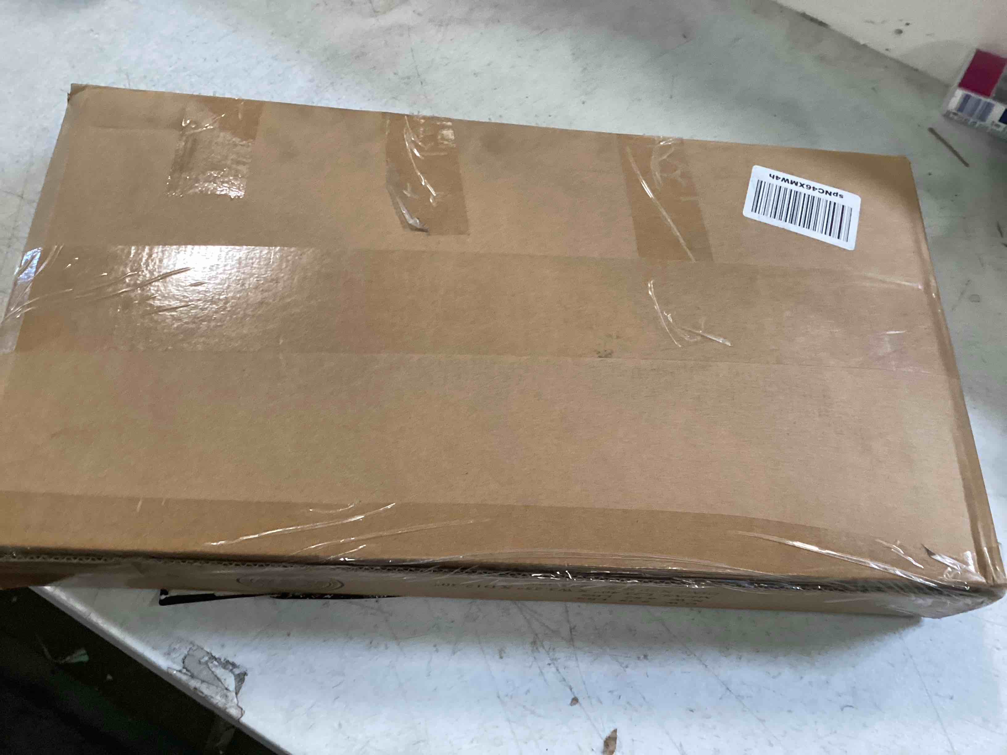 https://s3.amazonaws.com/lotting-images-prod/bidfta/GRN6689003_1720452456582.jpeg