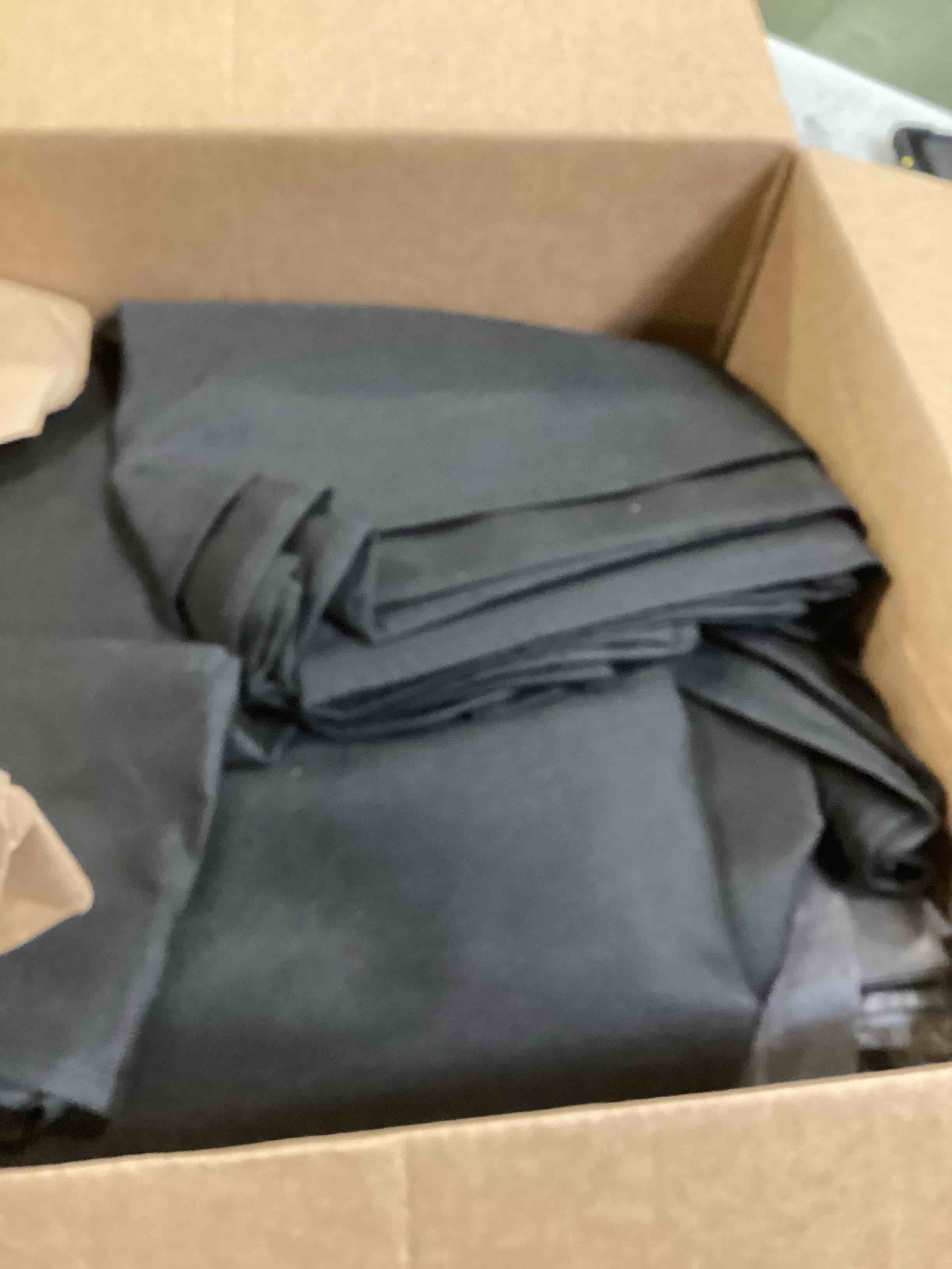 https://s3.amazonaws.com/lotting-images-prod/bidfta/GRN6689538_1720628198521.jpeg