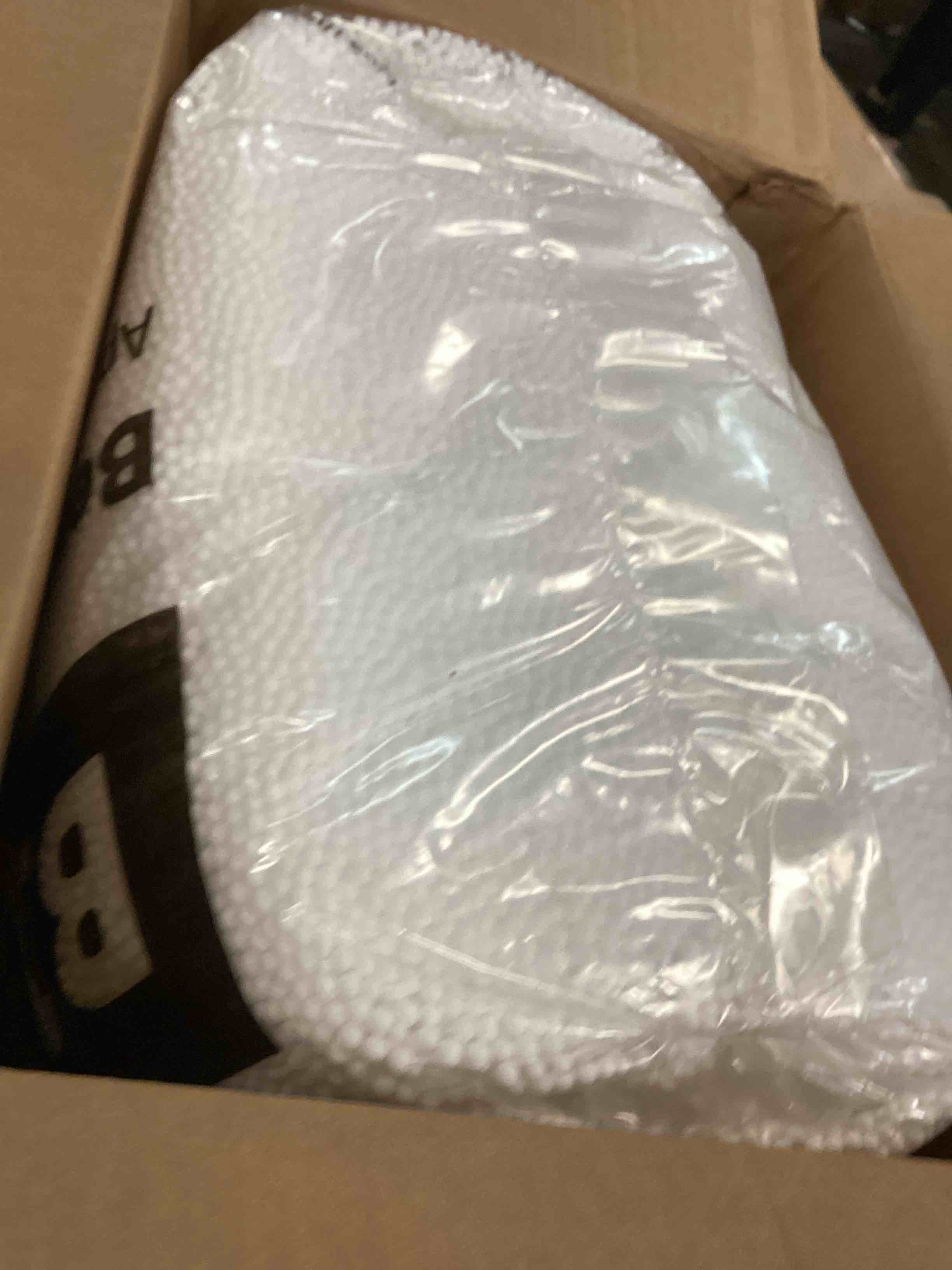 https://s3.amazonaws.com/lotting-images-prod/bidfta/GRN6690045_1721233902257.jpeg