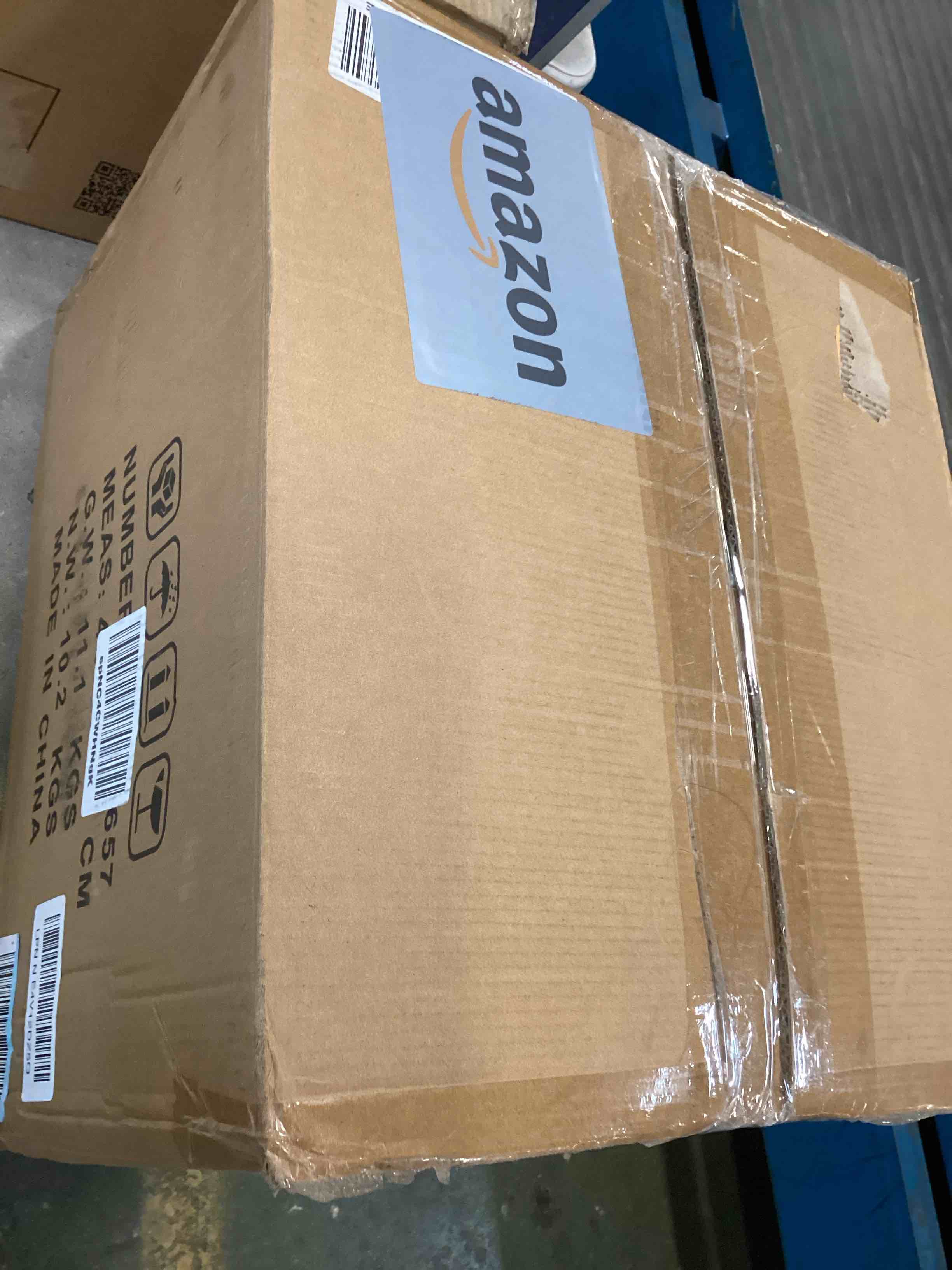 https://s3.amazonaws.com/lotting-images-prod/bidfta/GRN6690149_1721141971311.jpeg