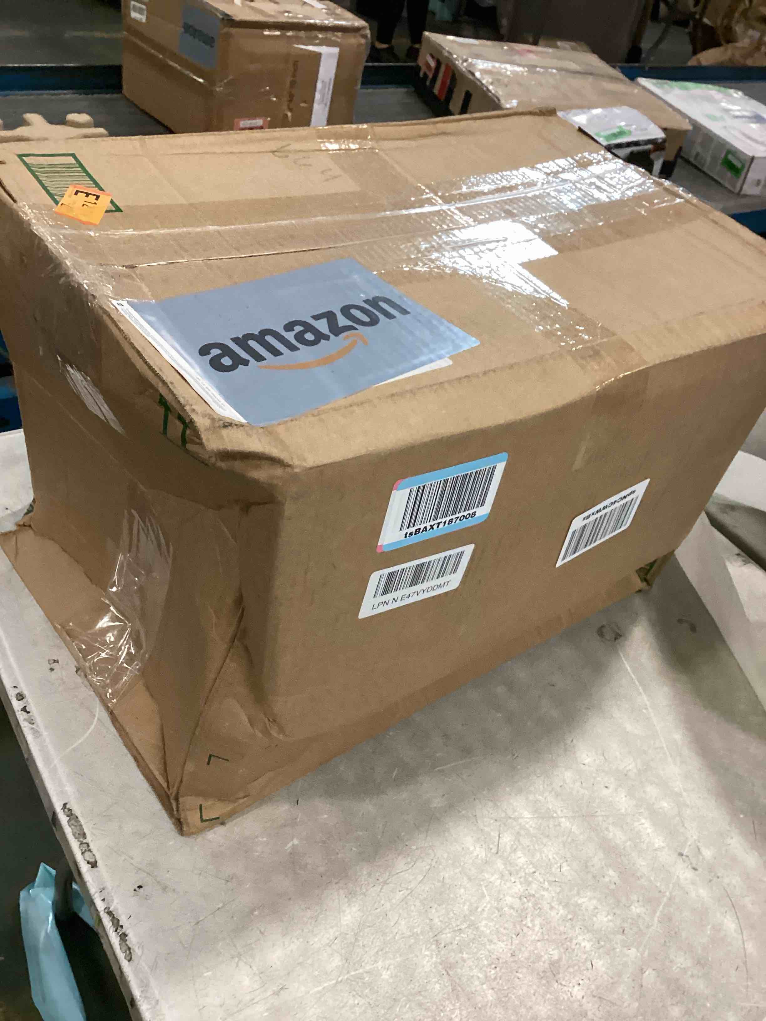 https://s3.amazonaws.com/lotting-images-prod/bidfta/GRN6690318_1721221503992.jpeg