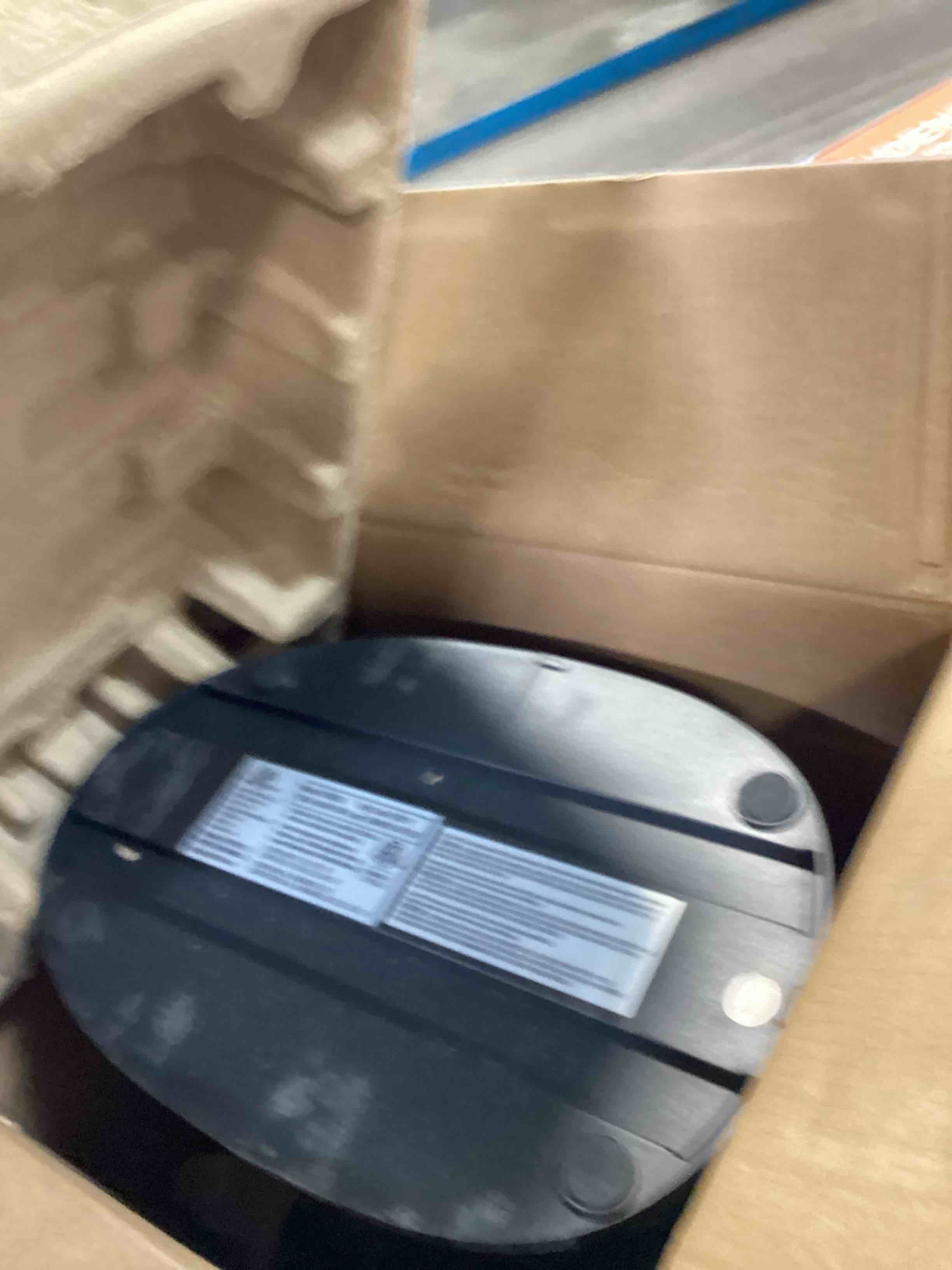 https://s3.amazonaws.com/lotting-images-prod/bidfta/GRN6690665_1719864238228.jpeg