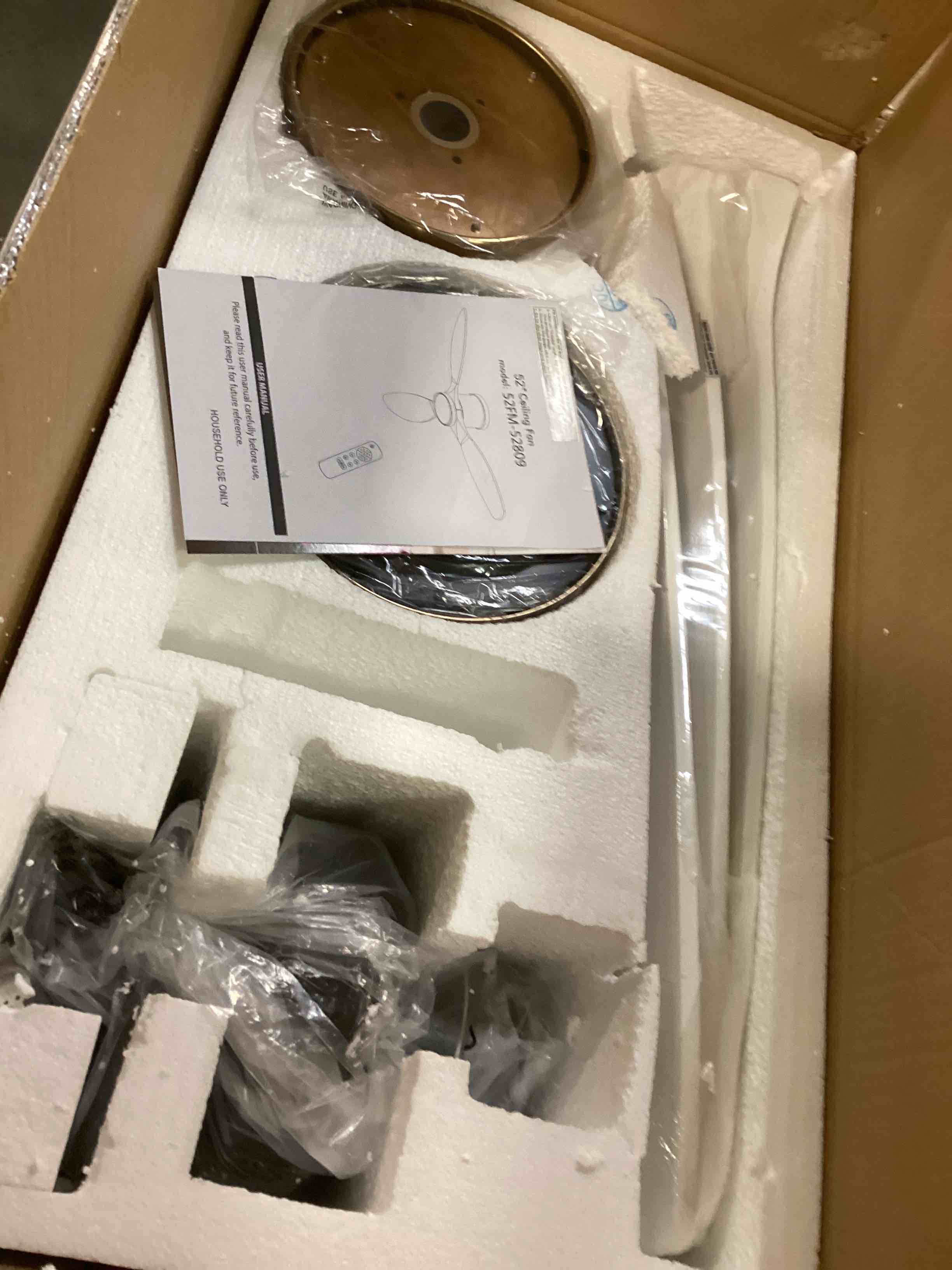 https://s3.amazonaws.com/lotting-images-prod/bidfta/GRN6691024_1720007789439.jpeg
