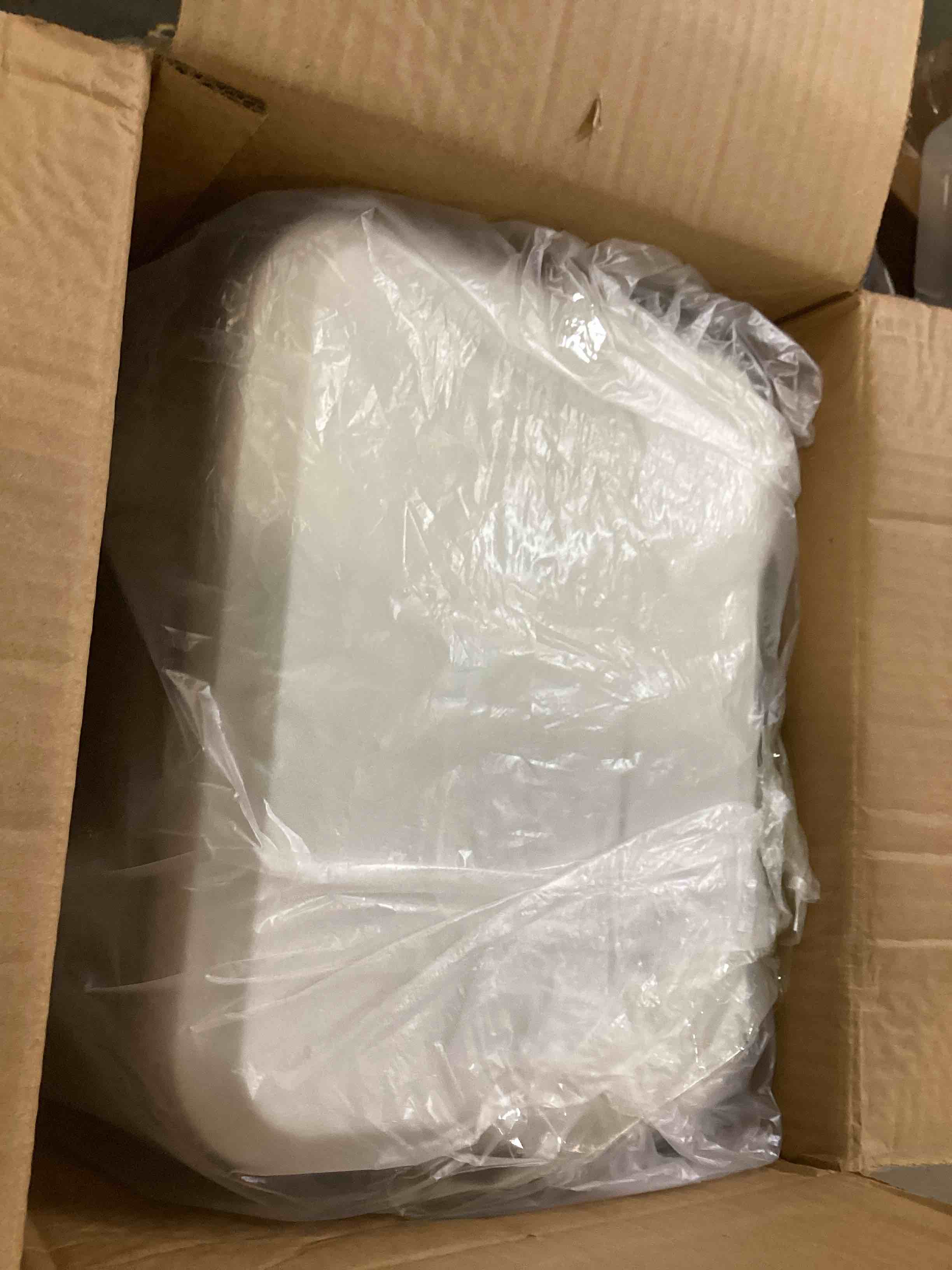 https://s3.amazonaws.com/lotting-images-prod/bidfta/GRN6691210_1720036607516.jpeg