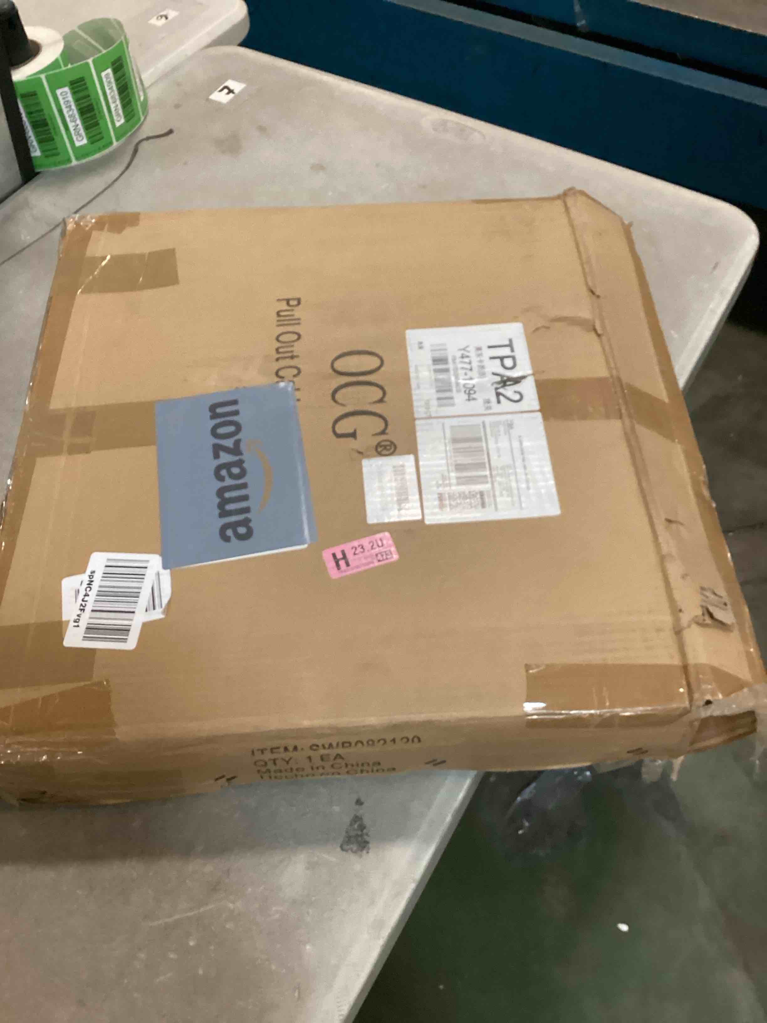 https://s3.amazonaws.com/lotting-images-prod/bidfta/GRN6691532_1720238772450.jpeg