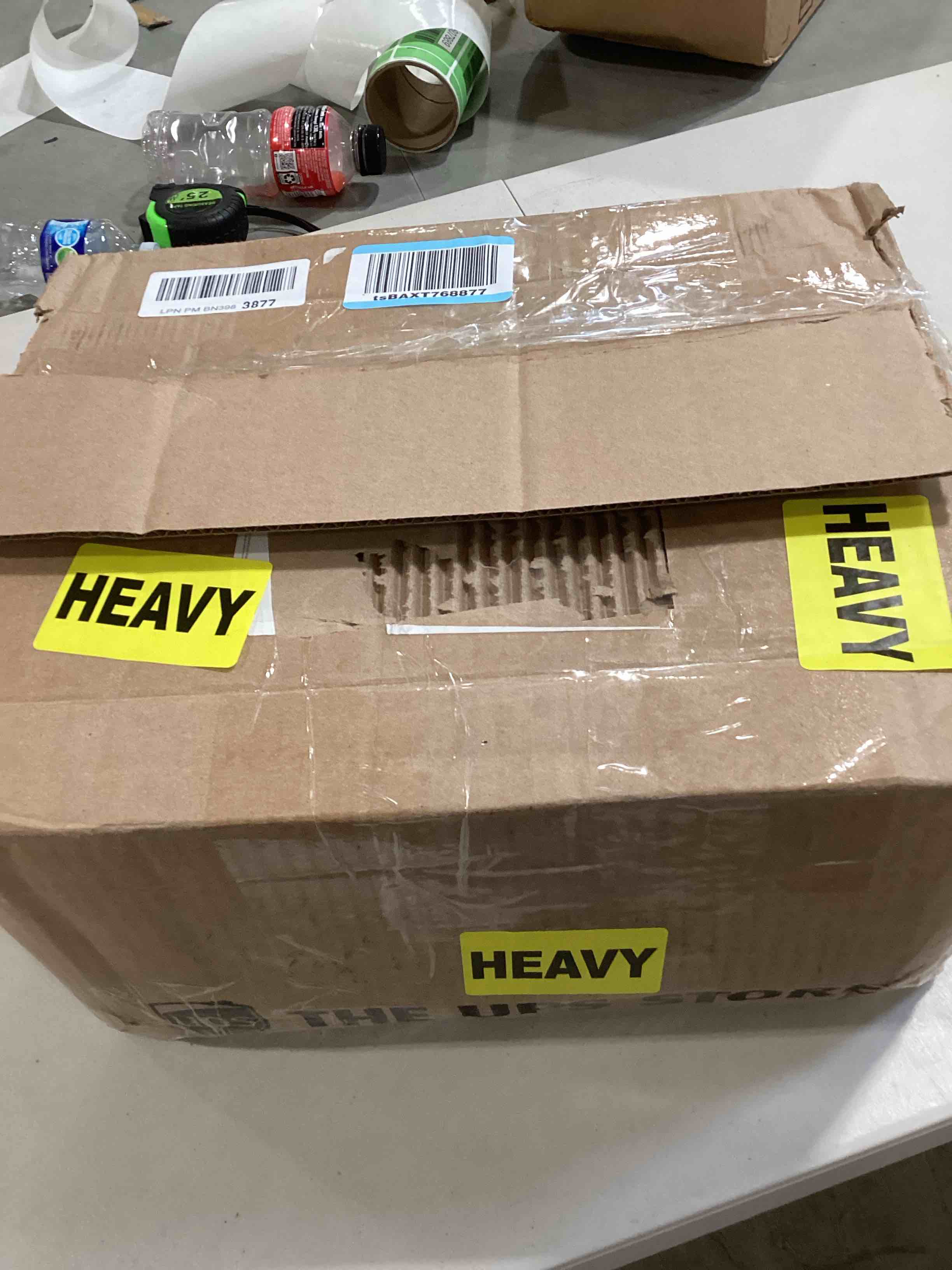 Amazon Basics Rubber Encased Exercise & Fitness Hex Dumbbell, Single, Hand Weight For Strength Training