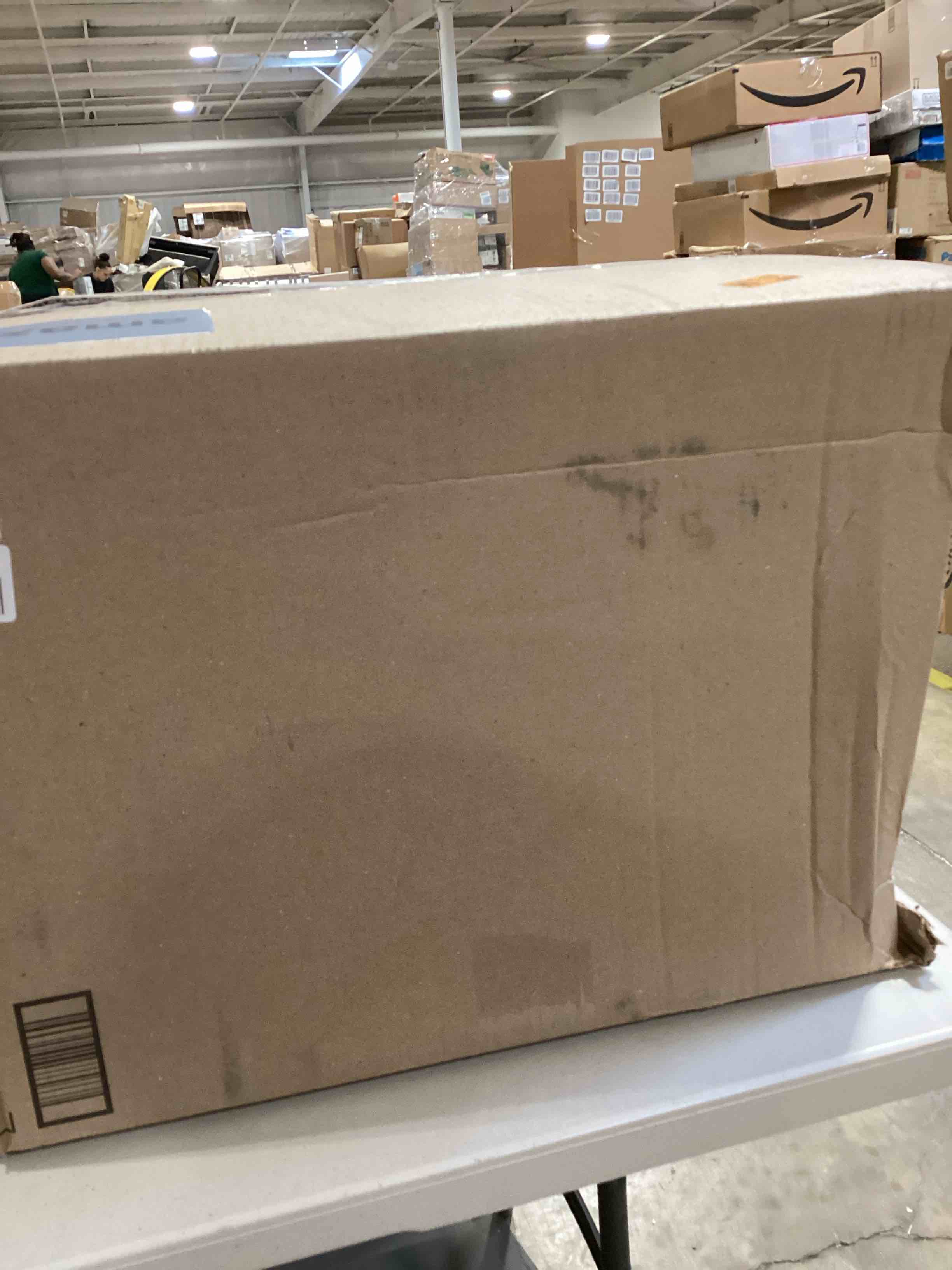 https://s3.amazonaws.com/lotting-images-prod/bidfta/GRN6692367_1722604104364.jpeg