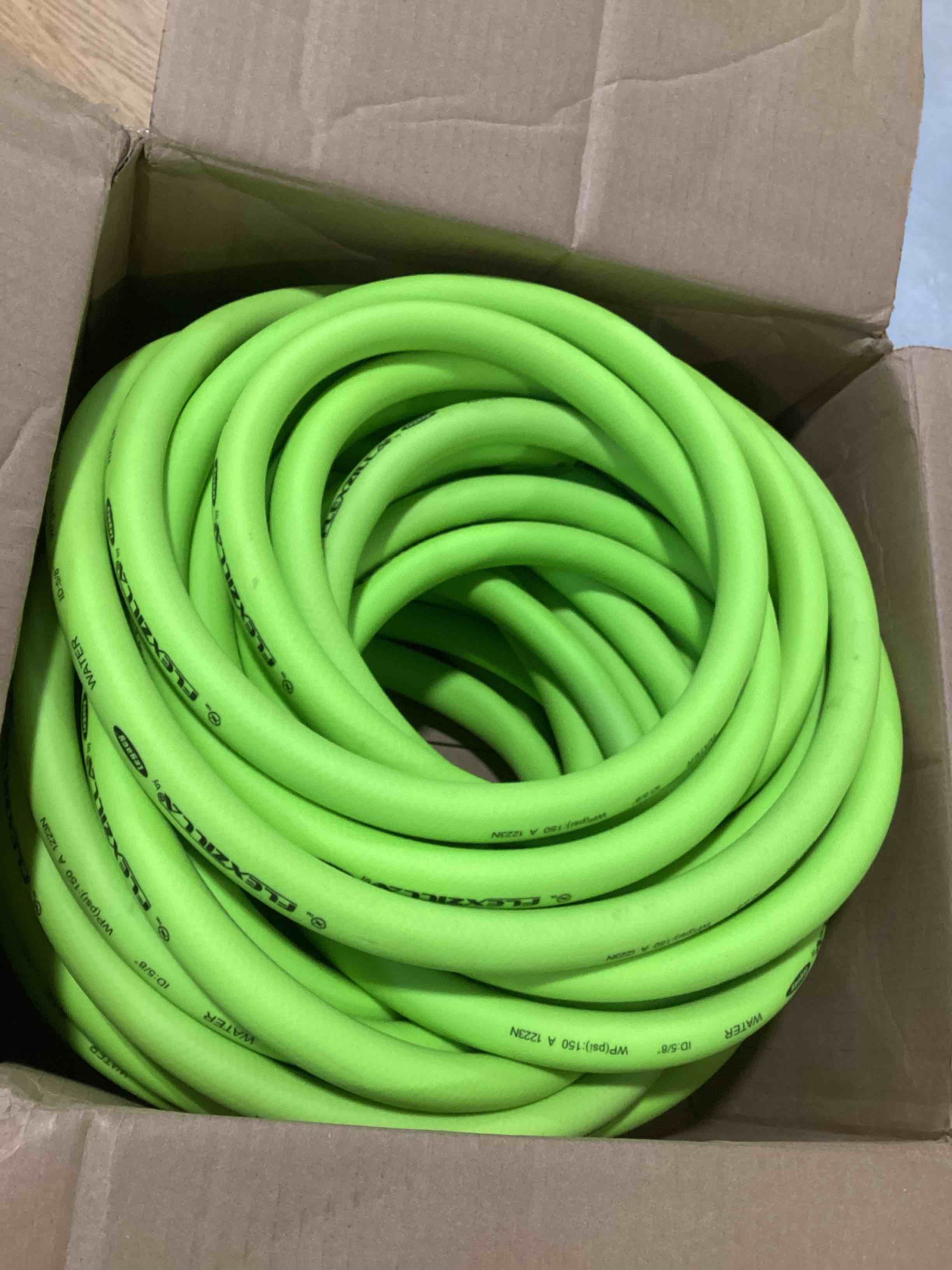 https://s3.amazonaws.com/lotting-images-prod/bidfta/GRN6693900_1723228928411.jpeg