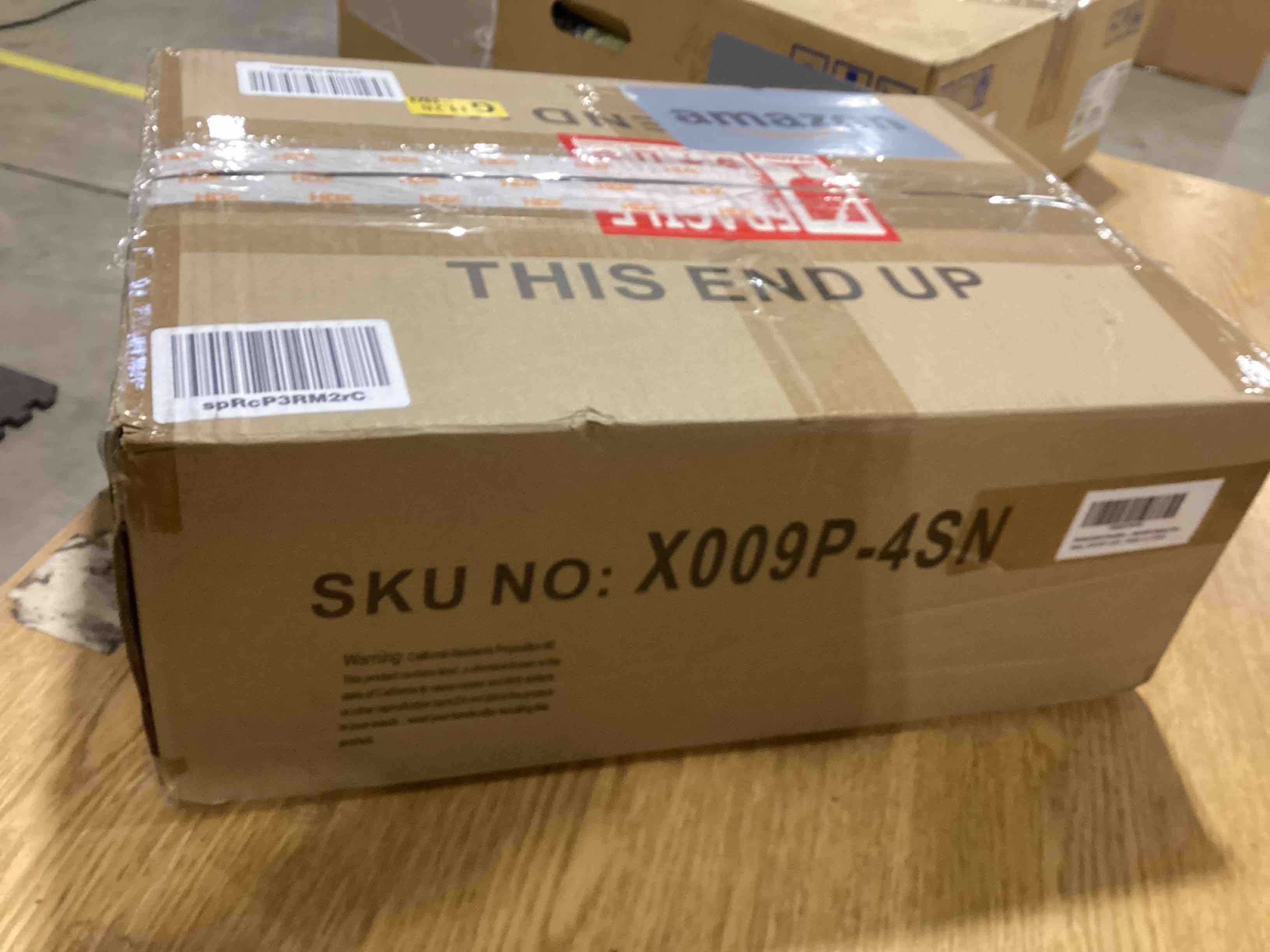 https://s3.amazonaws.com/lotting-images-prod/bidfta/GRN6695090_1721646629066.jpeg