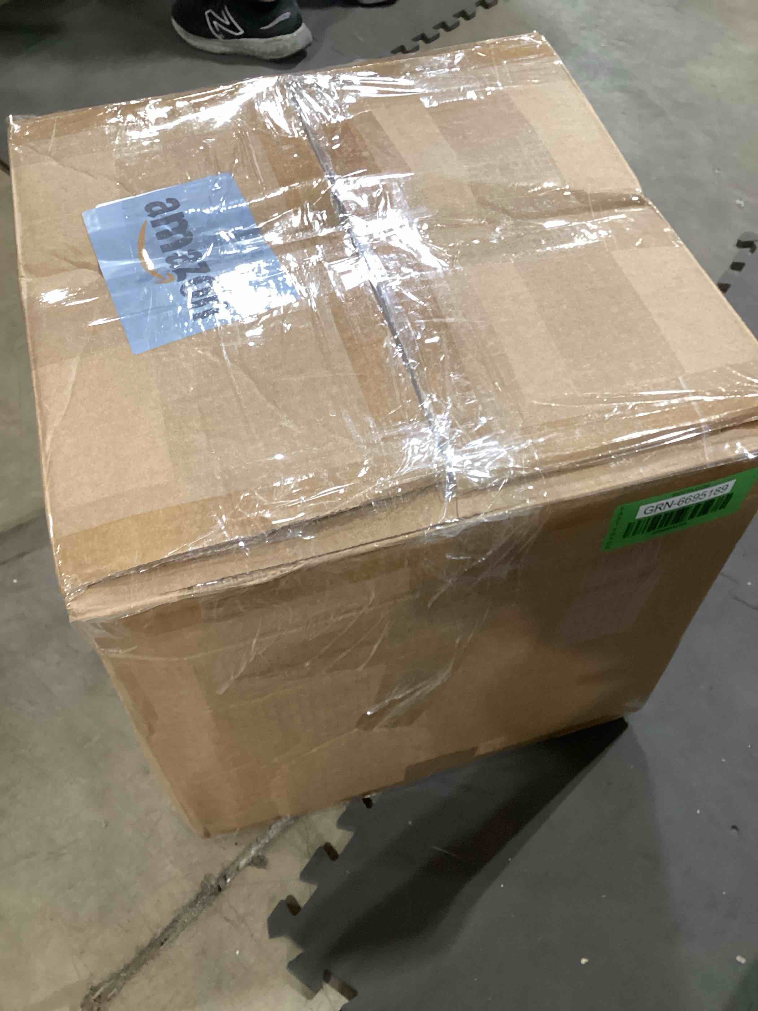 https://s3.amazonaws.com/lotting-images-prod/bidfta/GRN6695189_1721745784590.jpeg