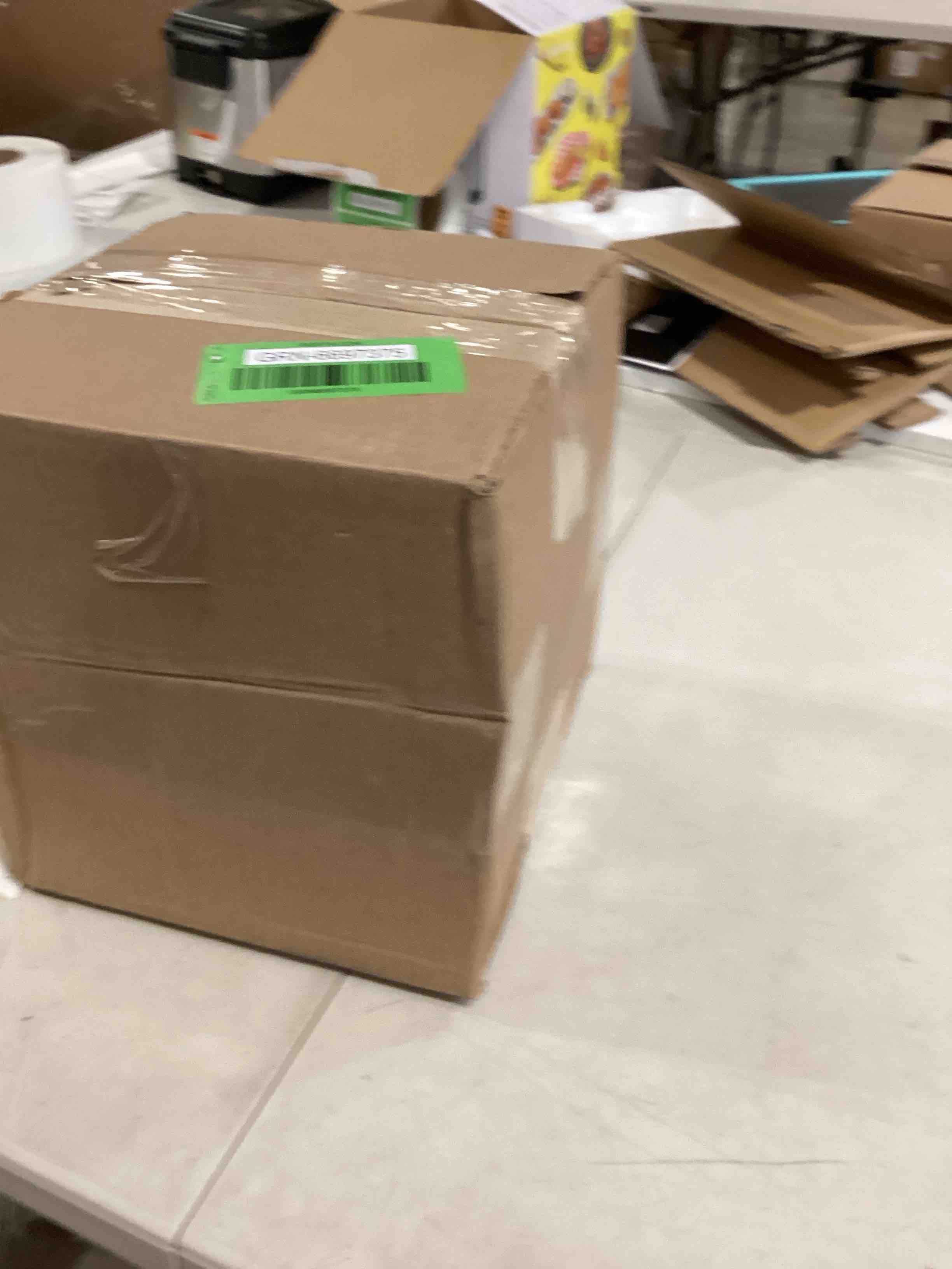https://s3.amazonaws.com/lotting-images-prod/bidfta/GRN6697375_1725459241792.jpeg