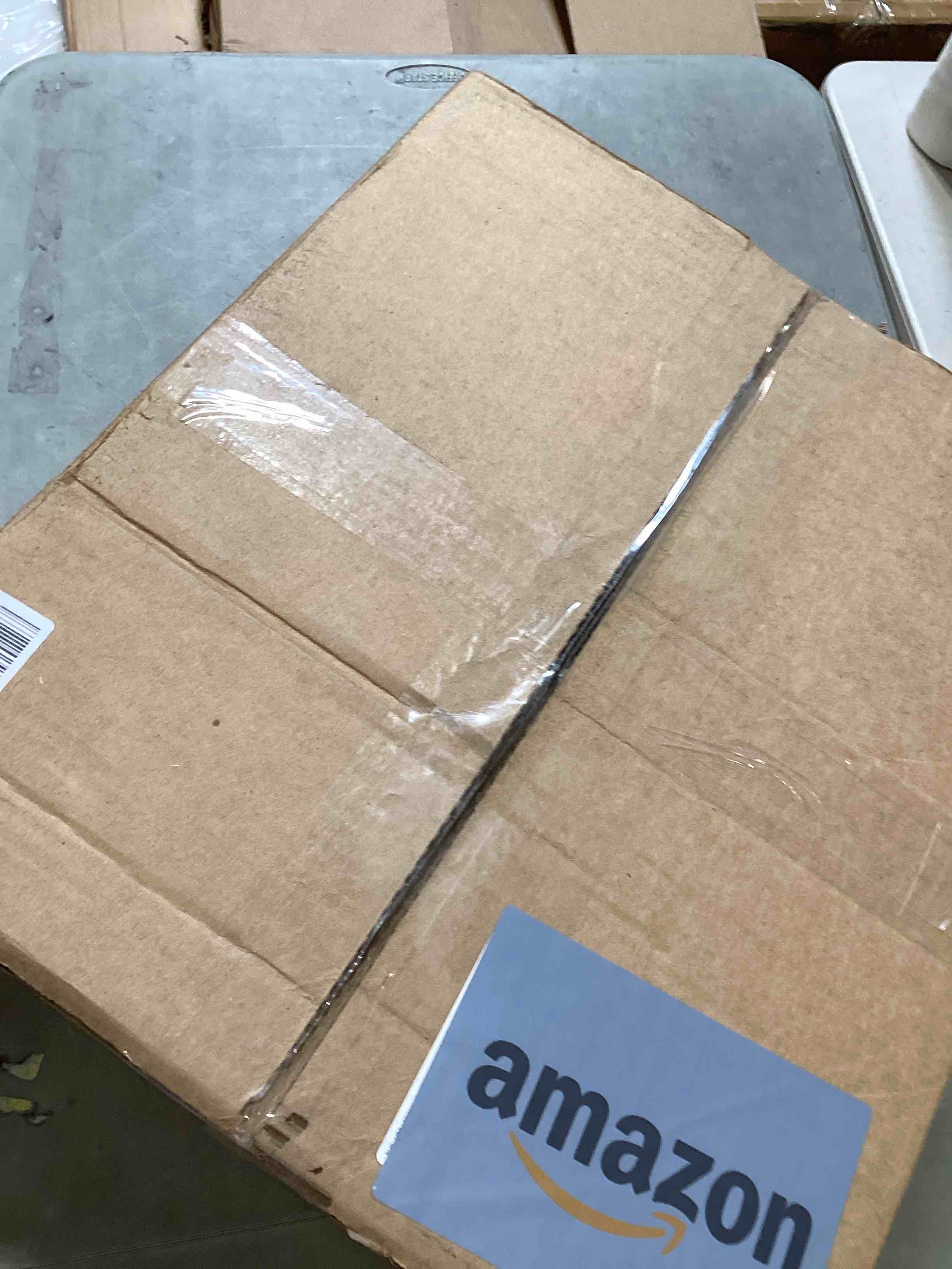 https://s3.amazonaws.com/lotting-images-prod/bidfta/GRN6697612_1726599254010.jpeg