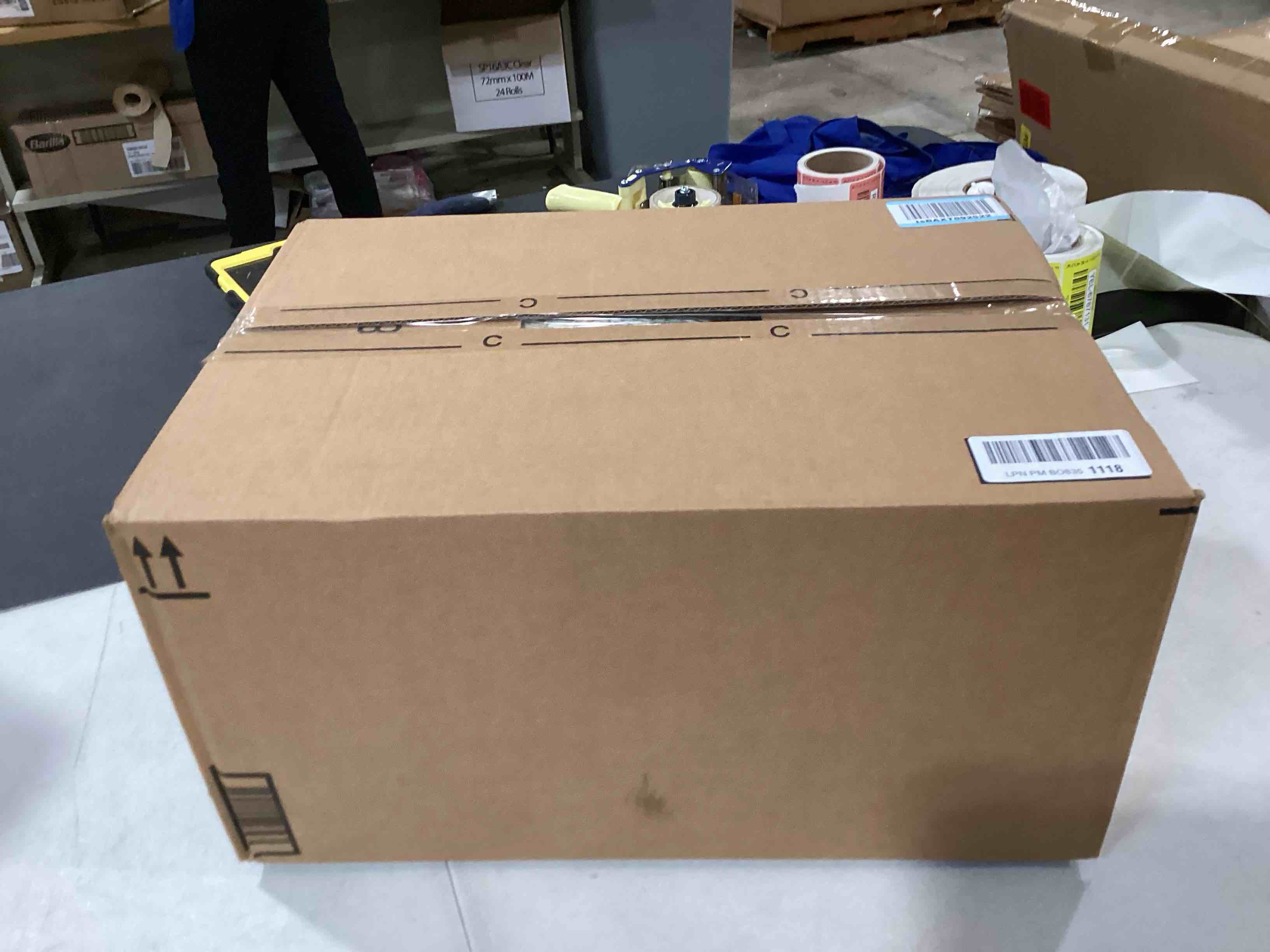 https://s3.amazonaws.com/lotting-images-prod/bidfta/GRN6698252_1723133553884.jpeg