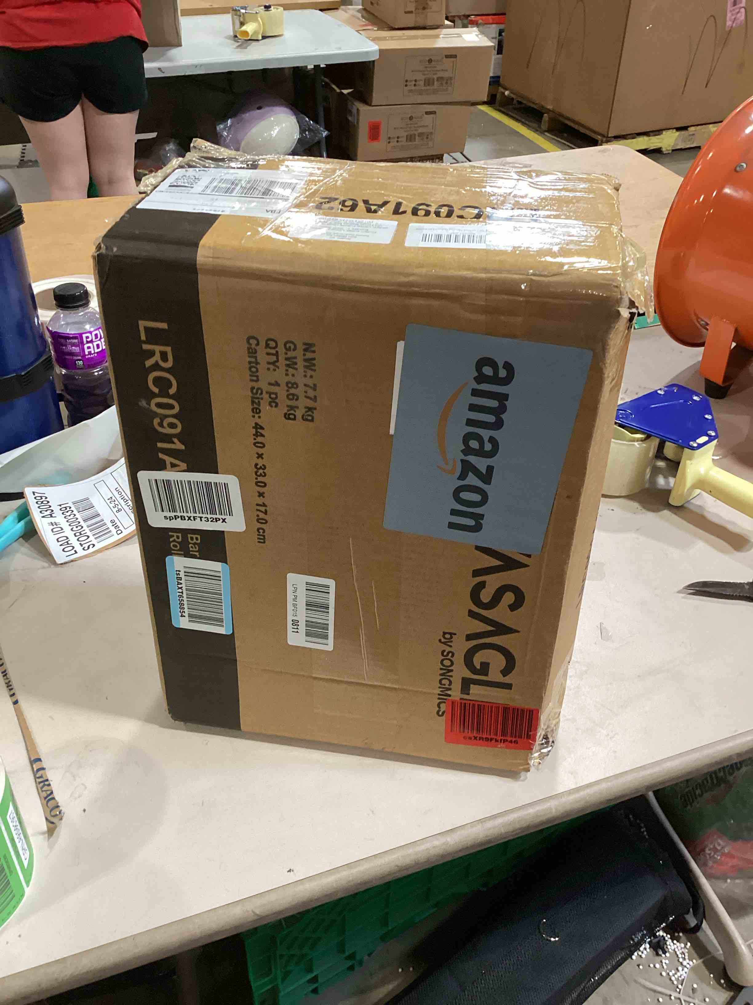 https://s3.amazonaws.com/lotting-images-prod/bidfta/GRN6698360_1723217117680.jpeg
