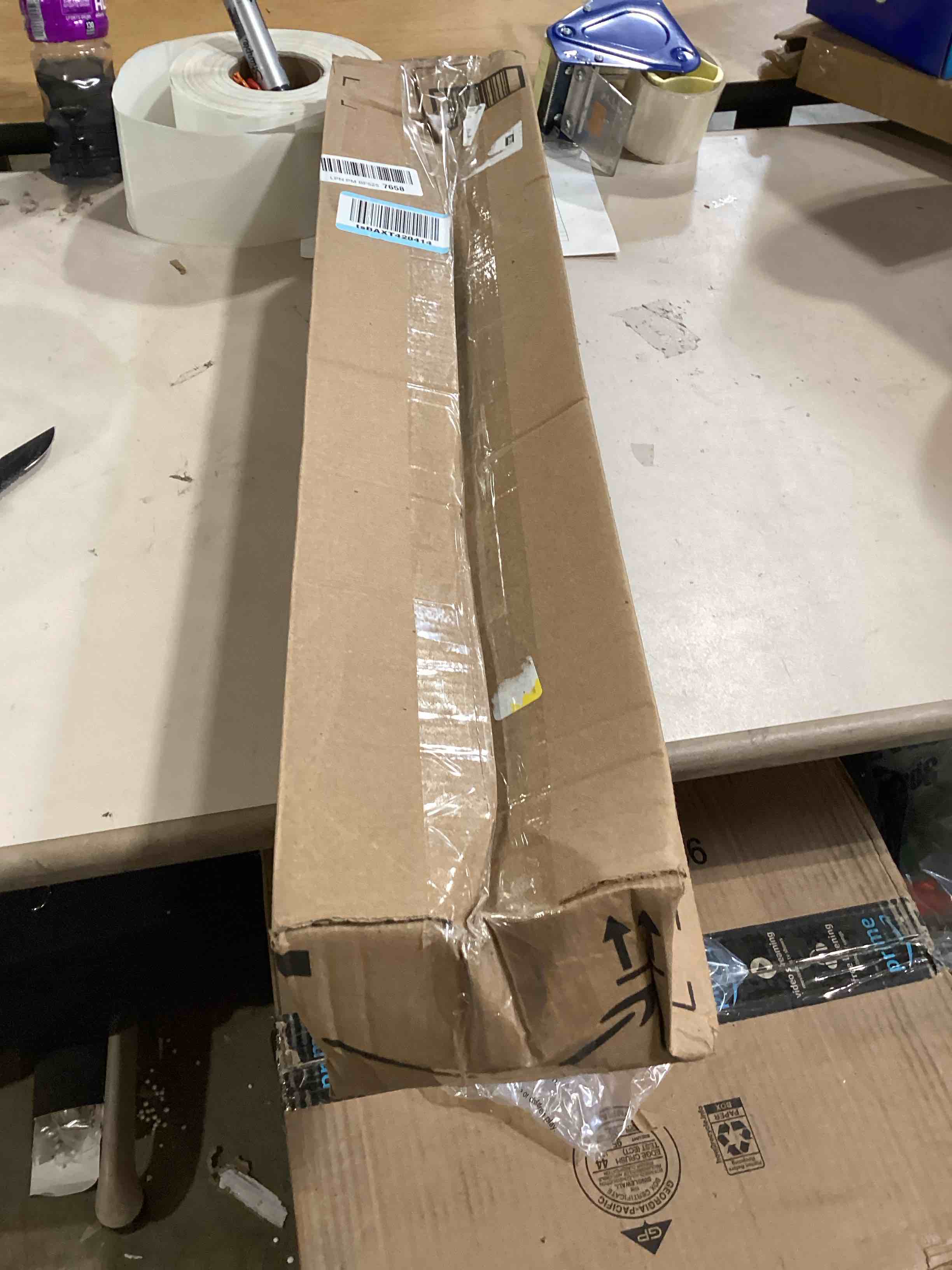 https://s3.amazonaws.com/lotting-images-prod/bidfta/GRN6698471_1723472382982.jpeg