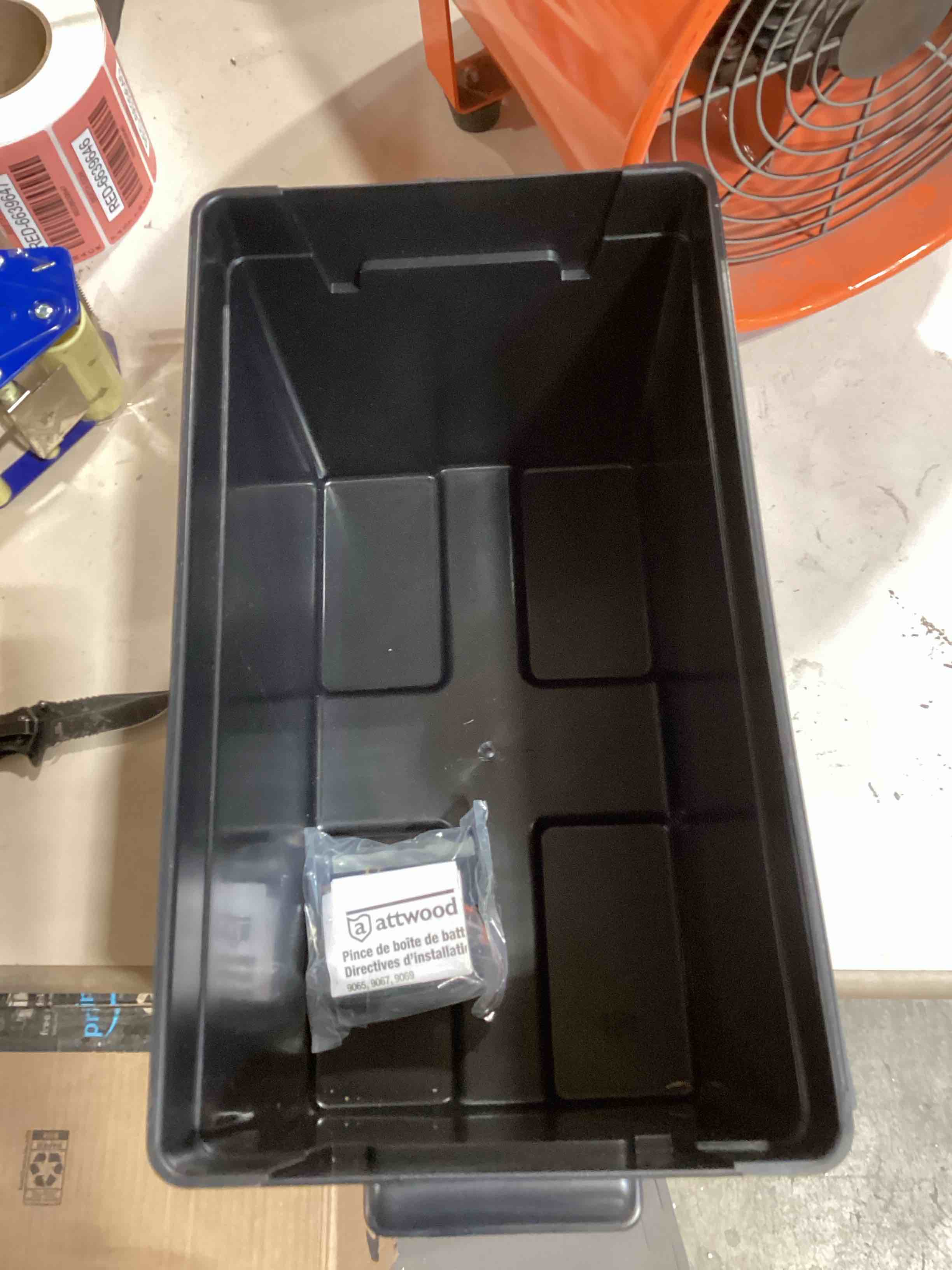 https://s3.amazonaws.com/lotting-images-prod/bidfta/GRN6698535_1723559445820.jpeg