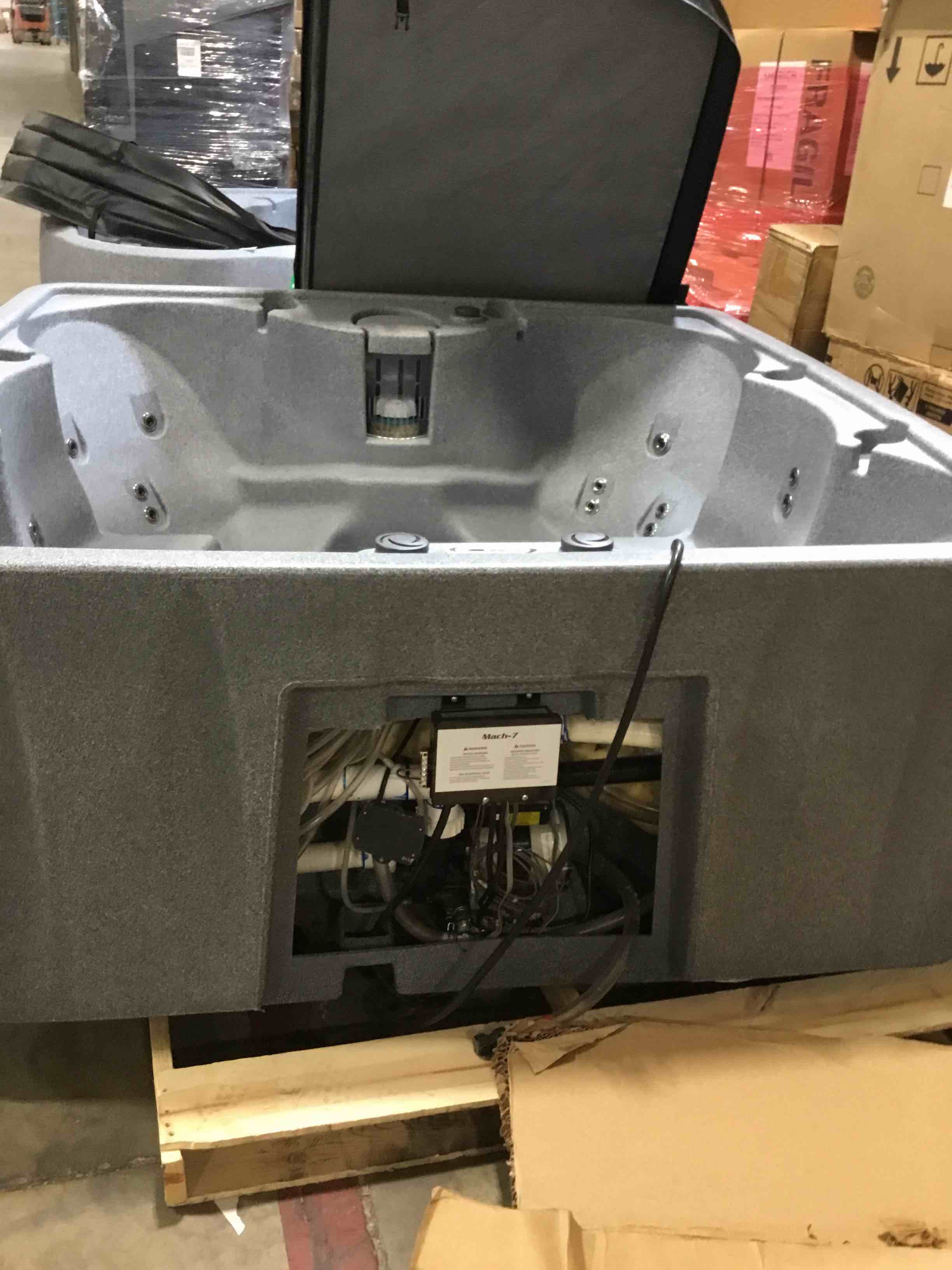 https://s3.amazonaws.com/lotting-images-prod/bidfta/GRN6699197_1724176553880.jpeg