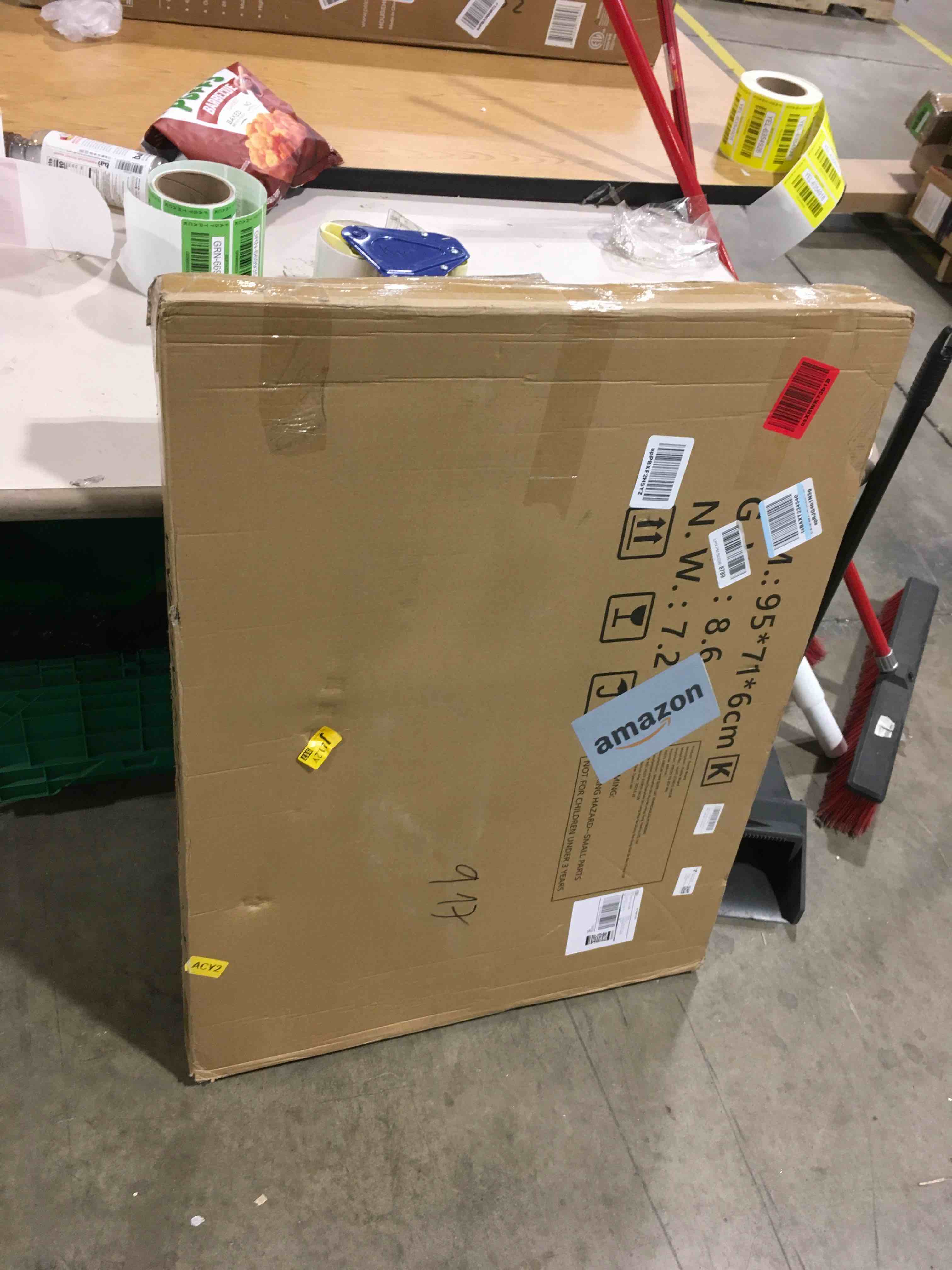 https://s3.amazonaws.com/lotting-images-prod/bidfta/GRN6699352_1724415860170.jpeg