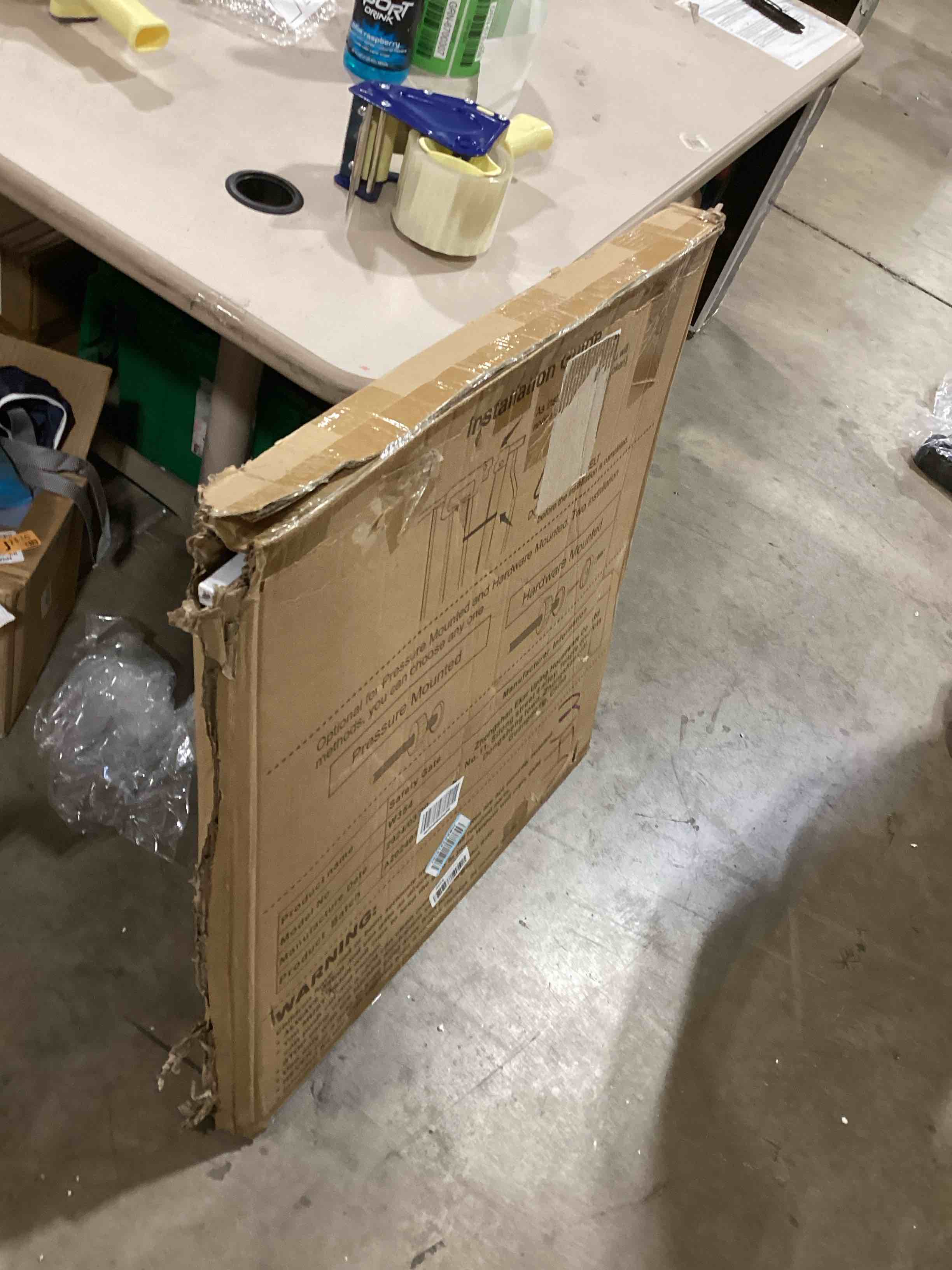 https://s3.amazonaws.com/lotting-images-prod/bidfta/GRN6700302_1725451361762.jpeg