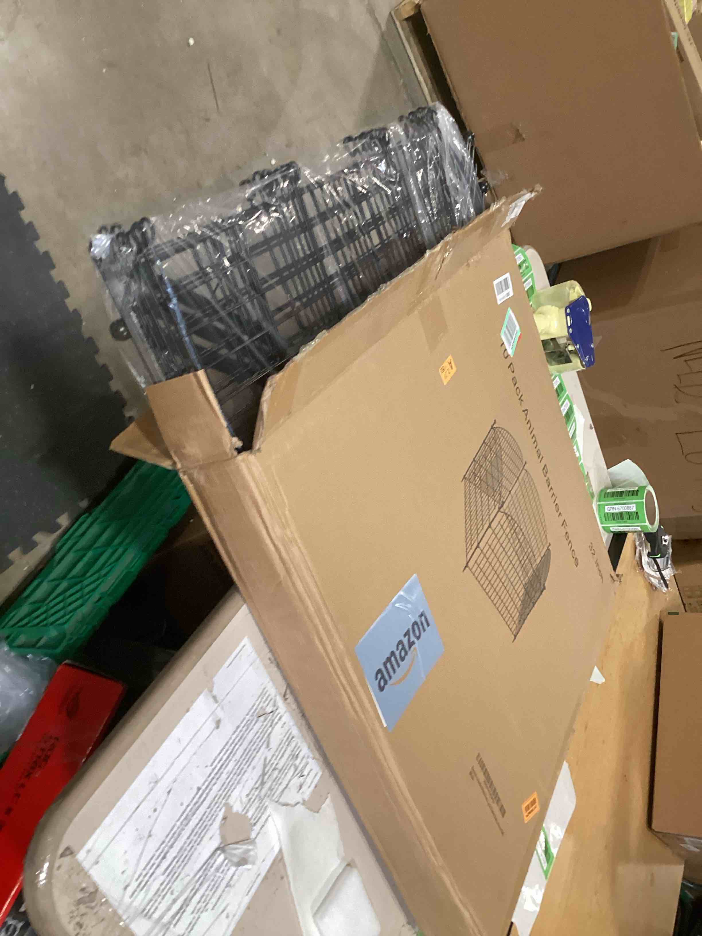 https://s3.amazonaws.com/lotting-images-prod/bidfta/GRN6700853_1726168818368.jpeg