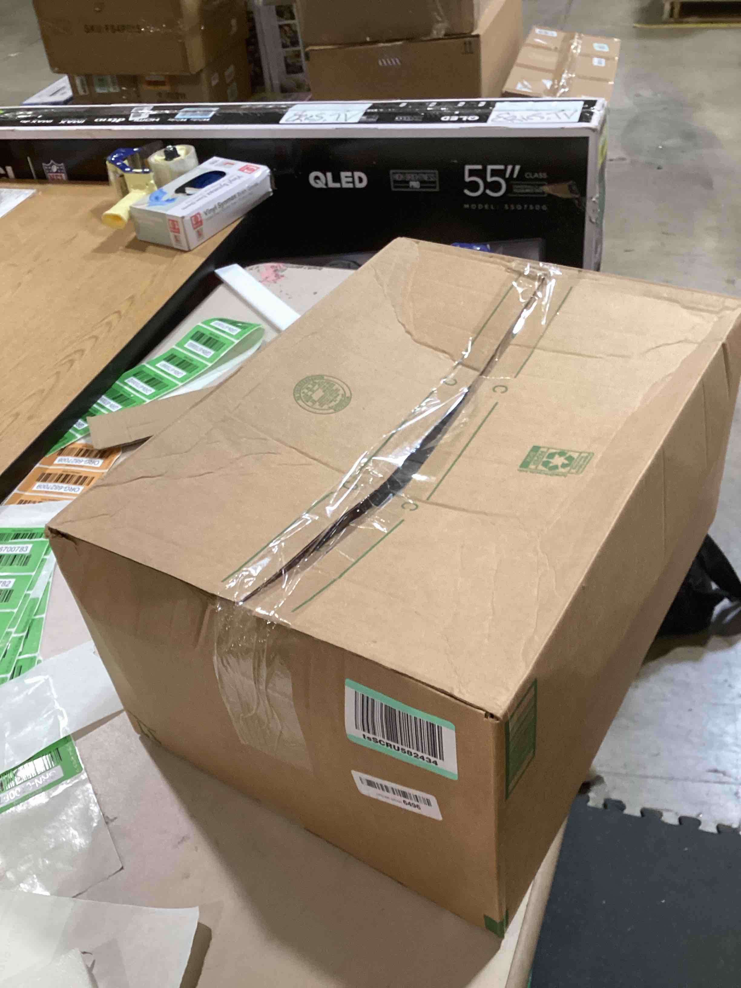 https://s3.amazonaws.com/lotting-images-prod/bidfta/GRN6700868_1726173605502.jpeg