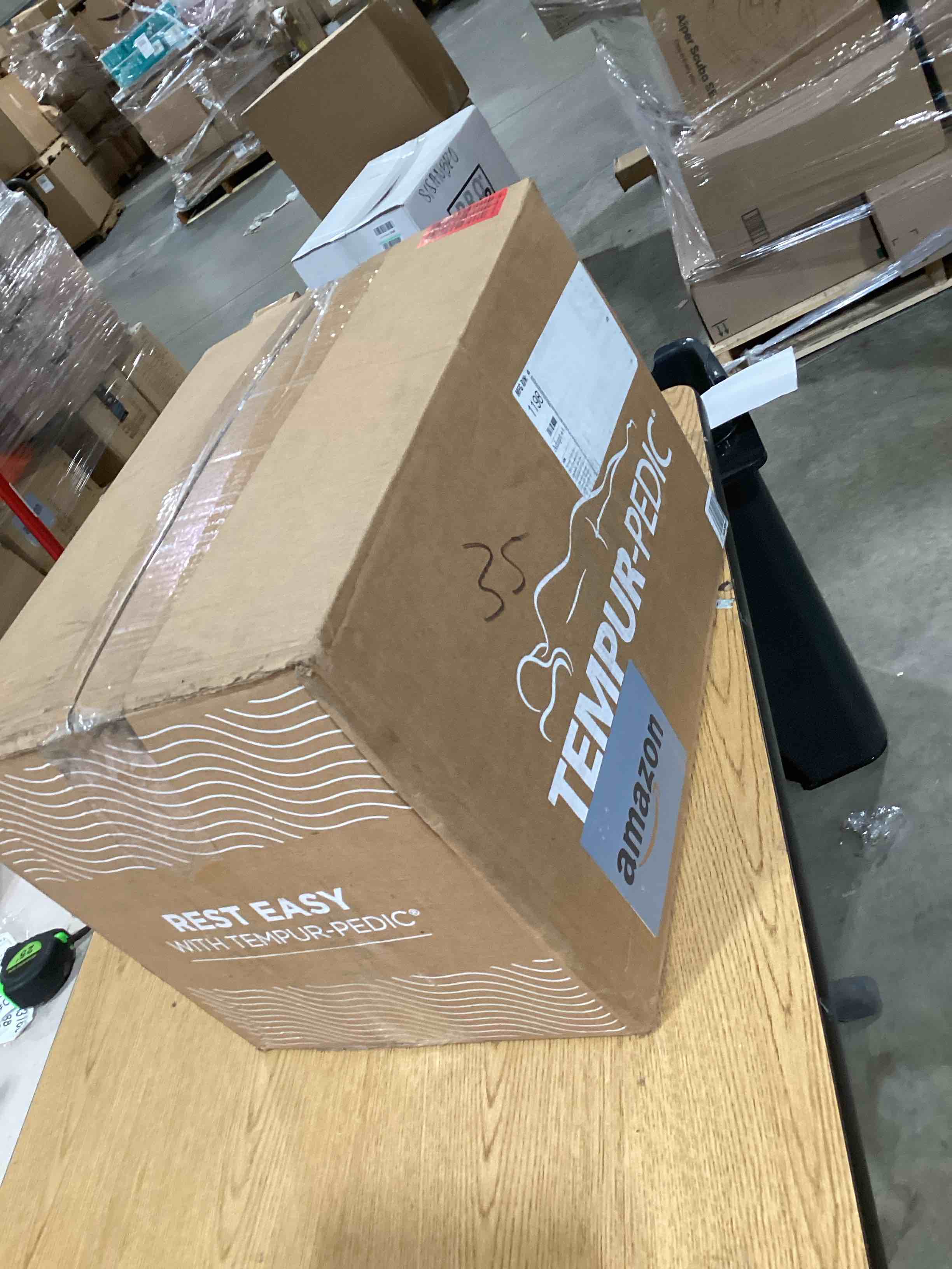 https://s3.amazonaws.com/lotting-images-prod/bidfta/GRN6701603_1726579032223.jpeg