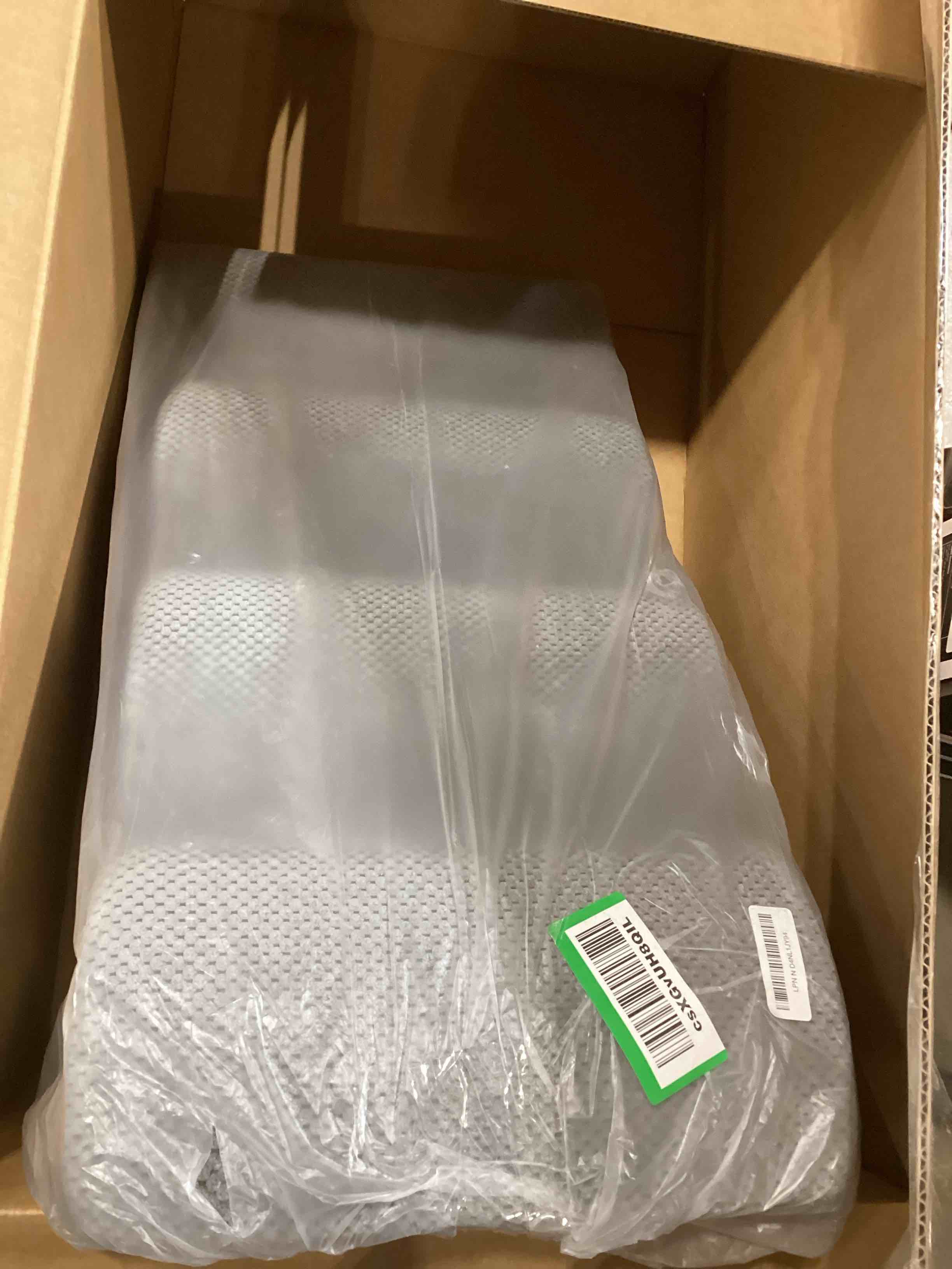https://s3.amazonaws.com/lotting-images-prod/bidfta/GRN6701688_1726599945241.jpeg
