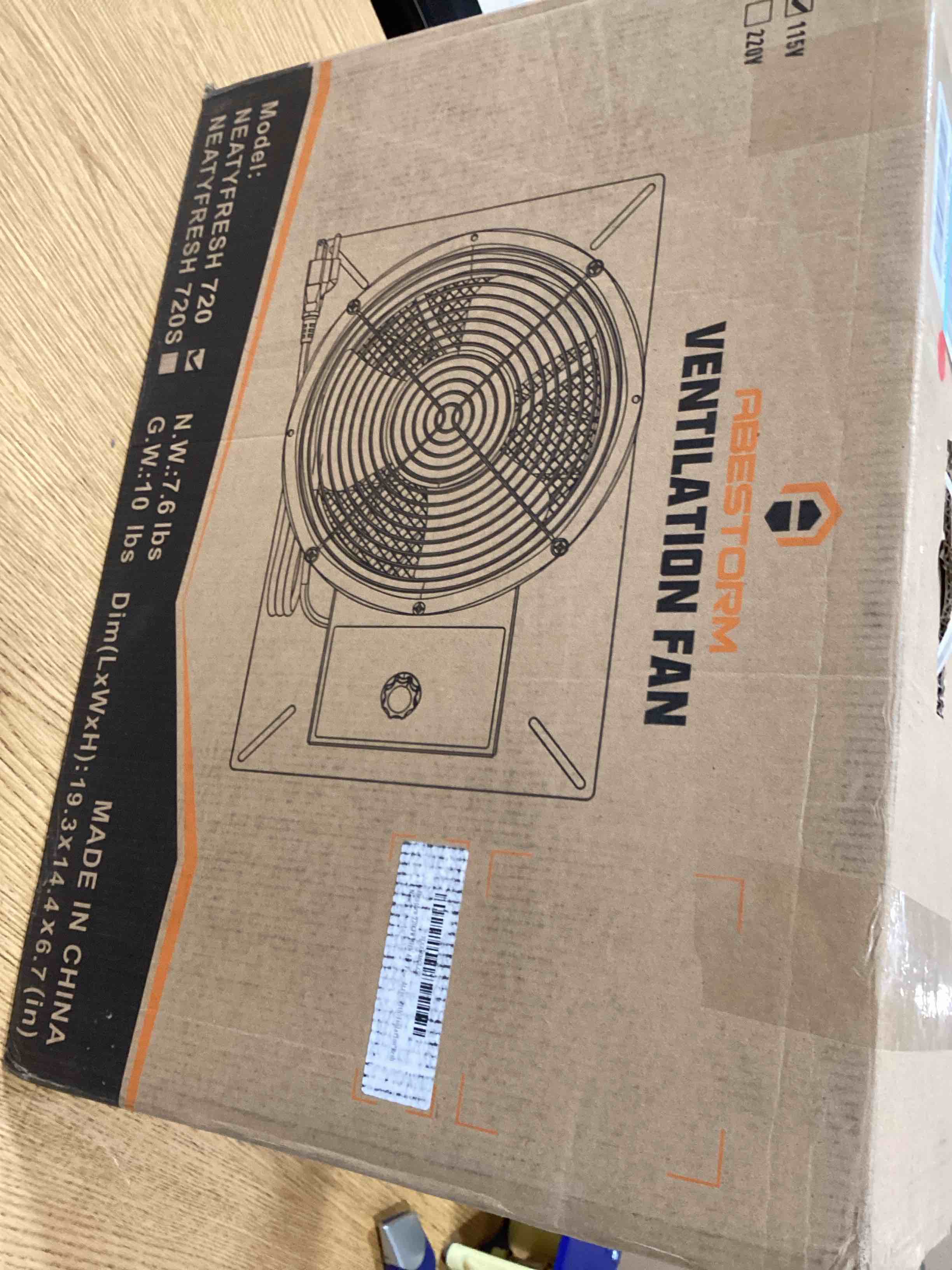 https://s3.amazonaws.com/lotting-images-prod/bidfta/GRN6702028_1726856640558.jpeg