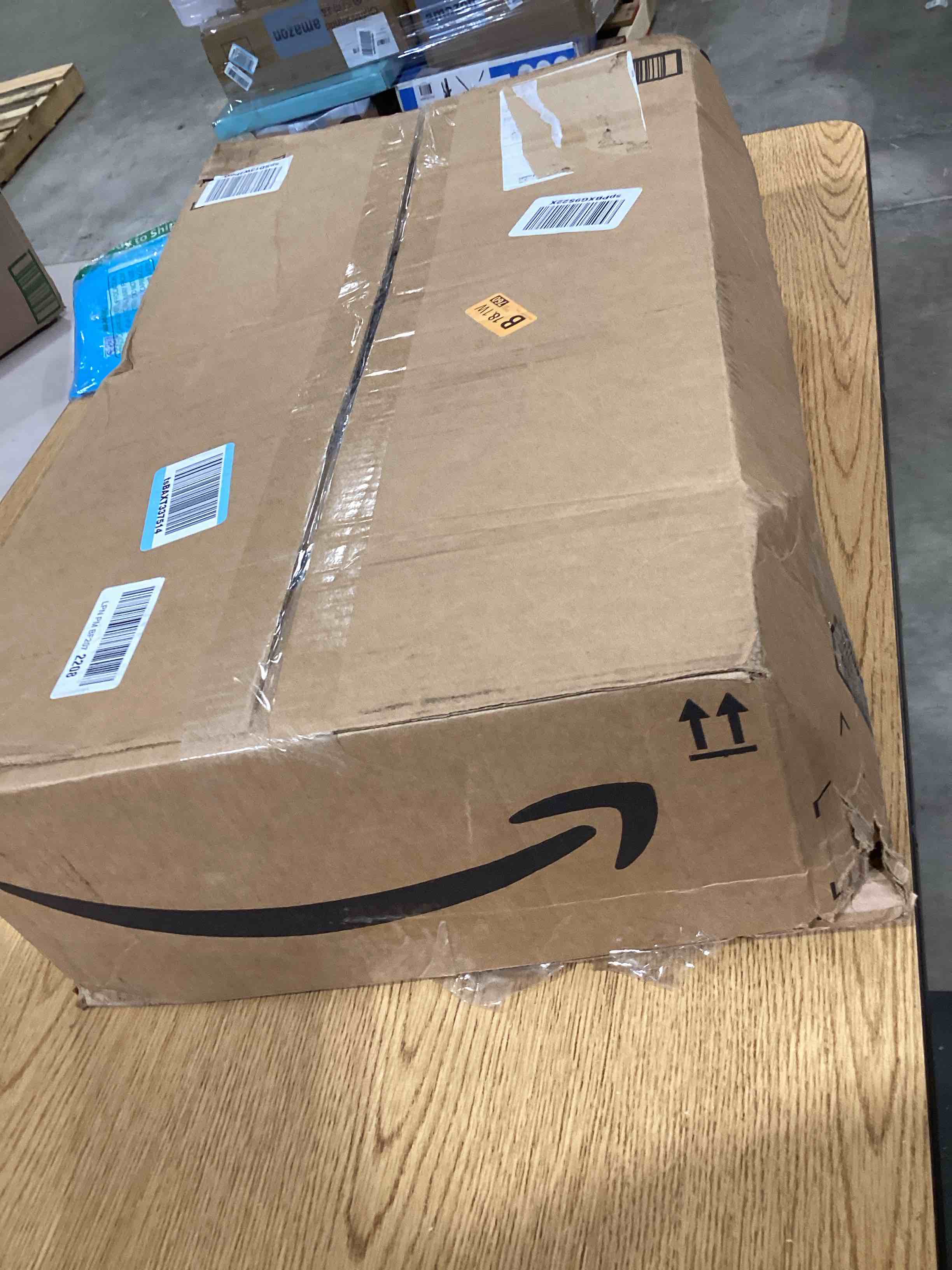 https://s3.amazonaws.com/lotting-images-prod/bidfta/GRN6702145_1727110435488.jpeg