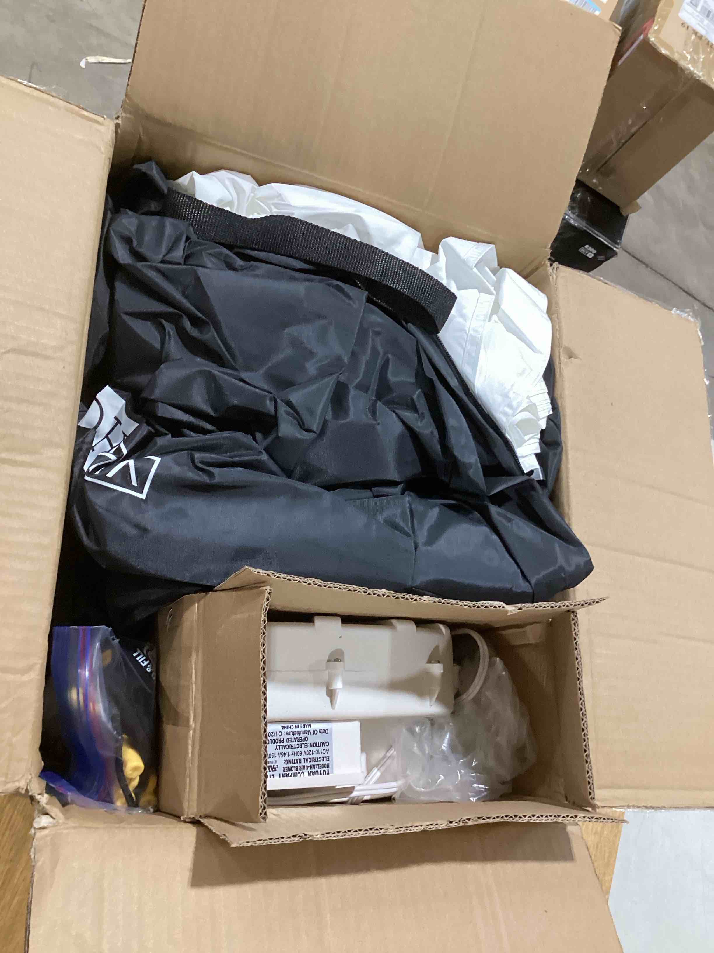 https://s3.amazonaws.com/lotting-images-prod/bidfta/GRN6703624_1725631179189.jpeg