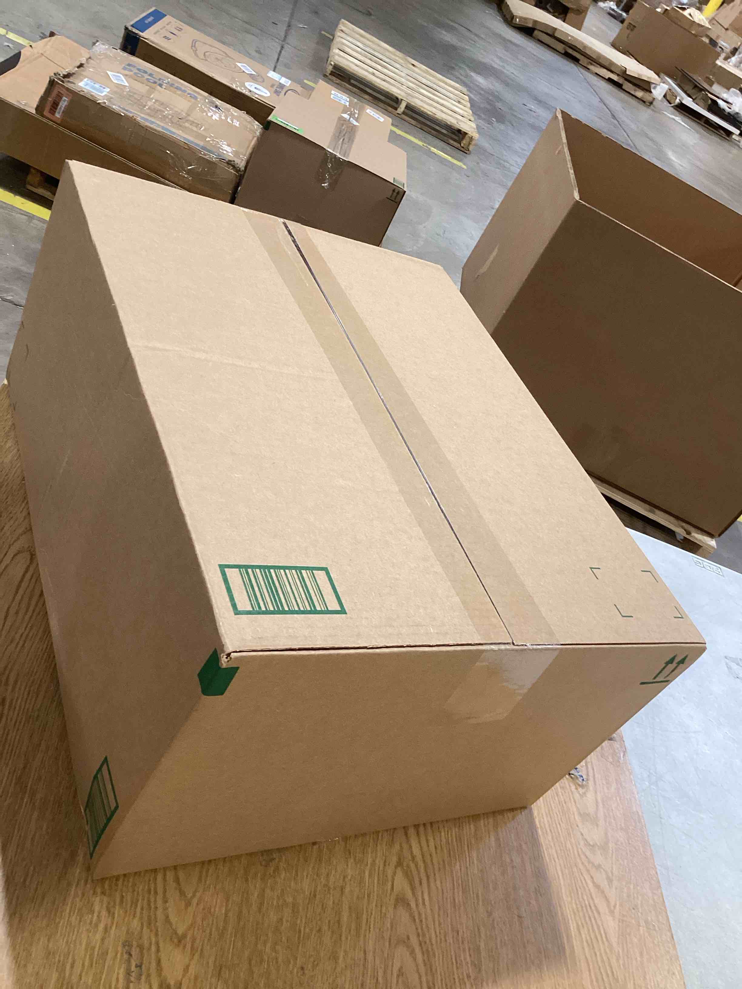https://s3.amazonaws.com/lotting-images-prod/bidfta/GRN6703642_1725636266661.jpeg
