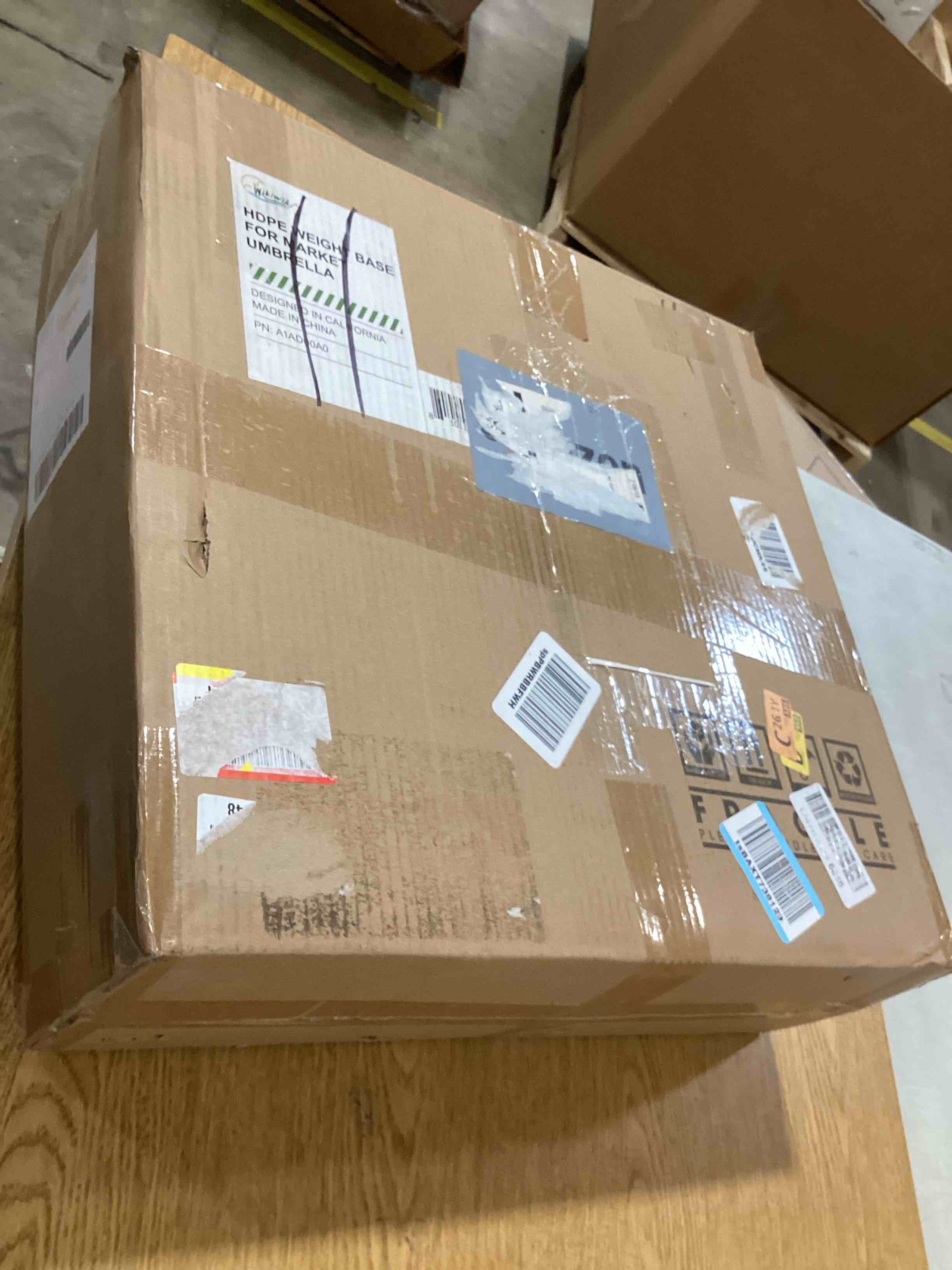 https://s3.amazonaws.com/lotting-images-prod/bidfta/GRN6703668_1725646234487.jpeg