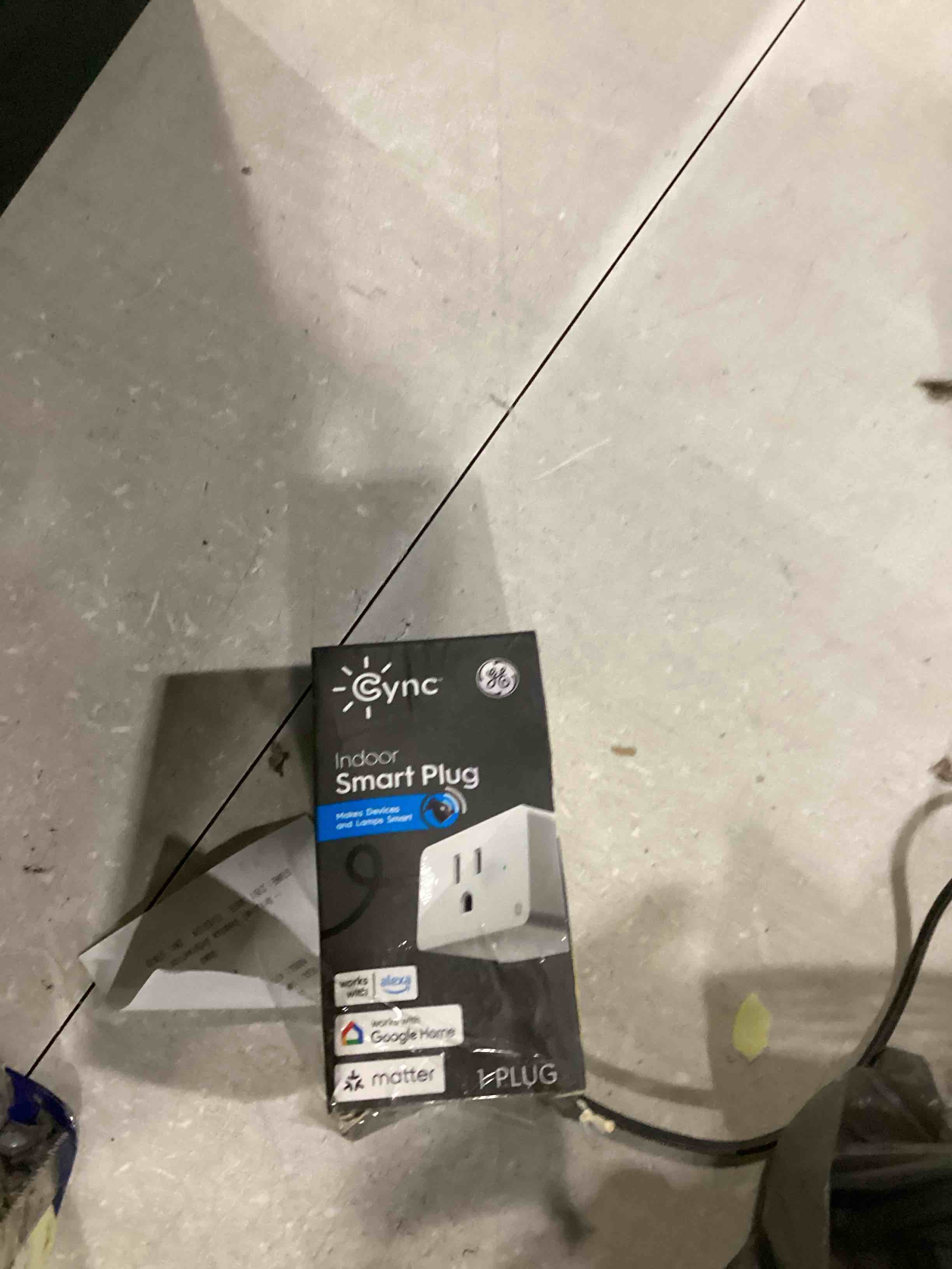 https://s3.amazonaws.com/lotting-images-prod/bidfta/GRN6703995_1736427506819.jpeg
