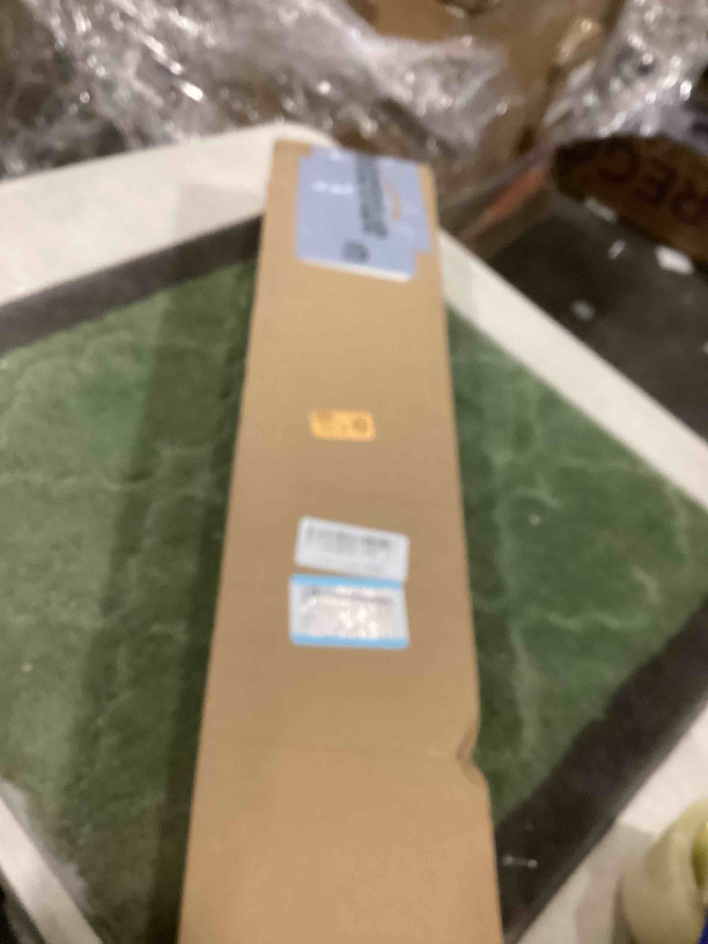 https://s3.amazonaws.com/lotting-images-prod/bidfta/GRN6704339_1736883650796.jpeg