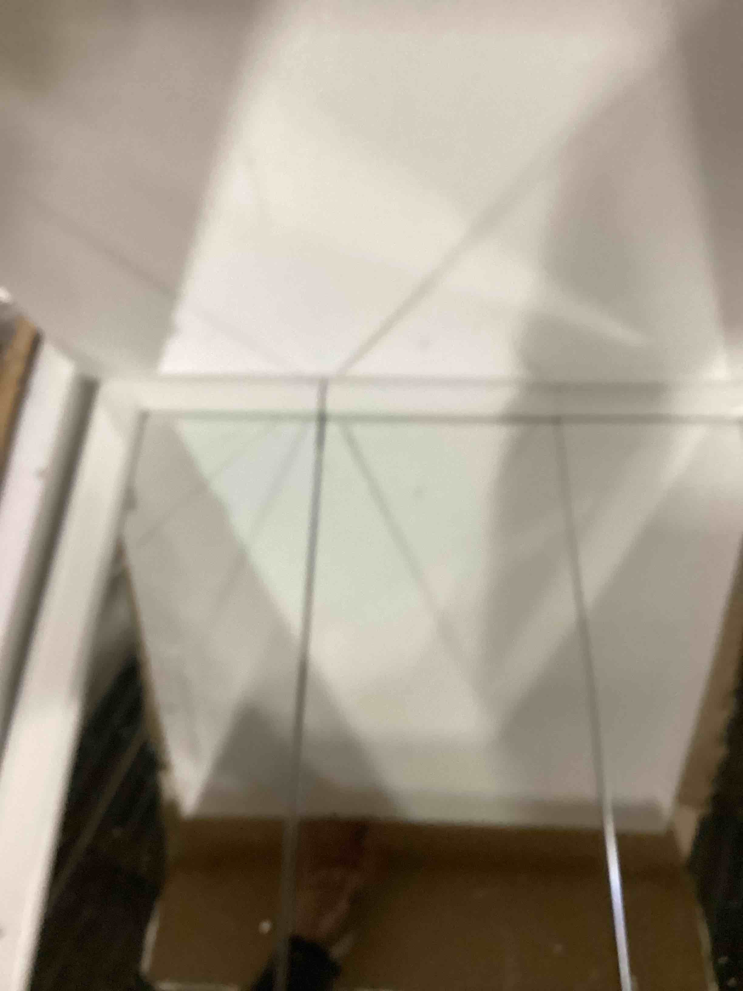 https://s3.amazonaws.com/lotting-images-prod/bidfta/GRN6704376_1736949607276.jpeg