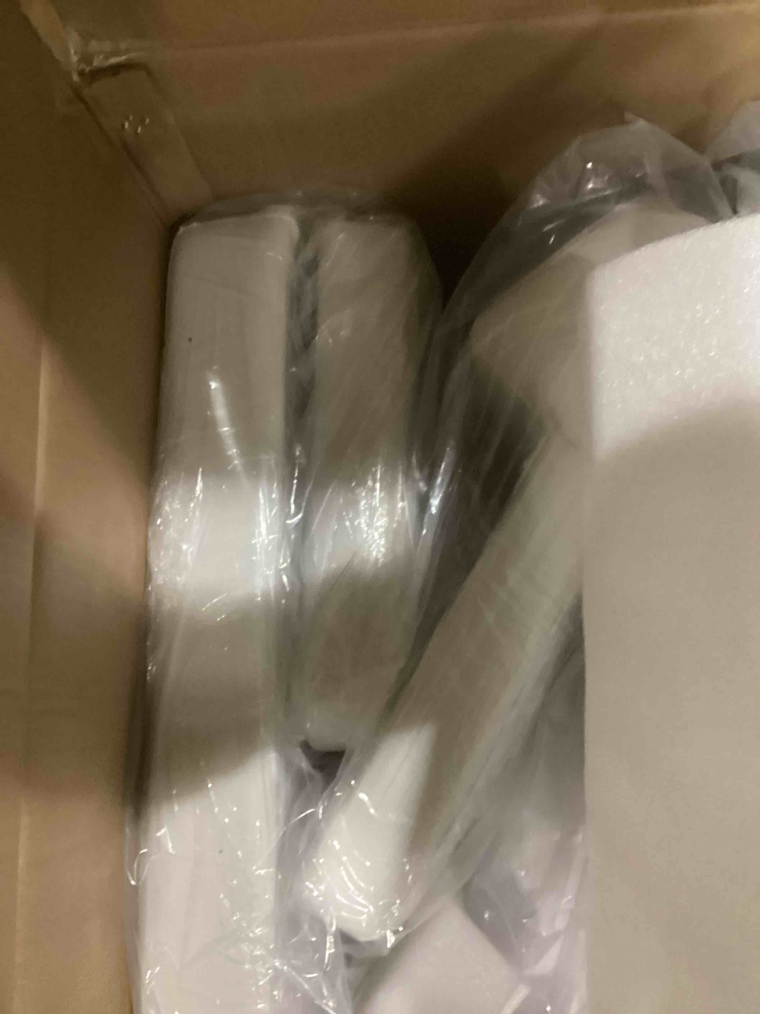 https://s3.amazonaws.com/lotting-images-prod/bidfta/GRN6704899_1737660170476.jpeg