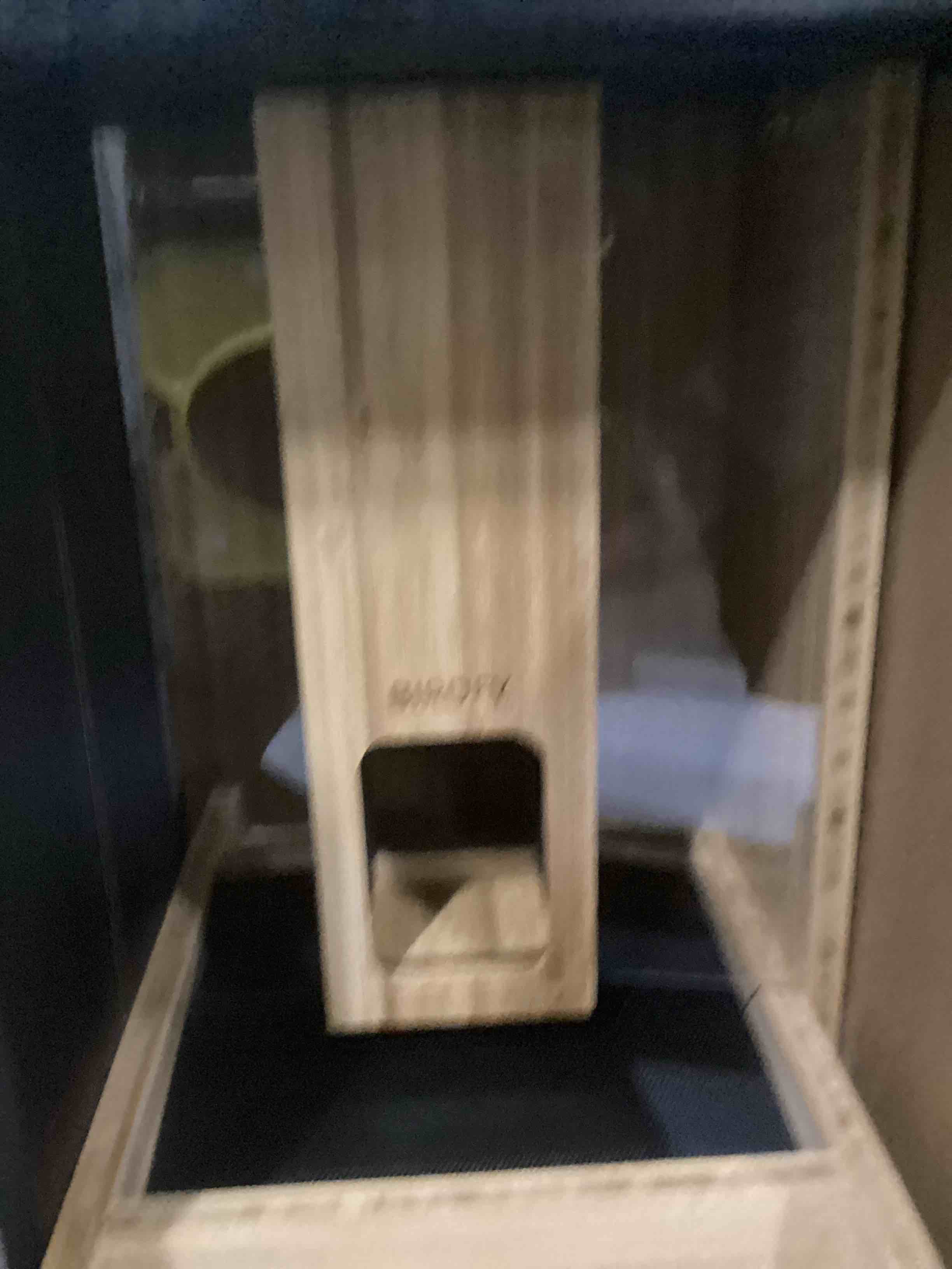 https://s3.amazonaws.com/lotting-images-prod/bidfta/GRN6705198_1738248630794.jpeg