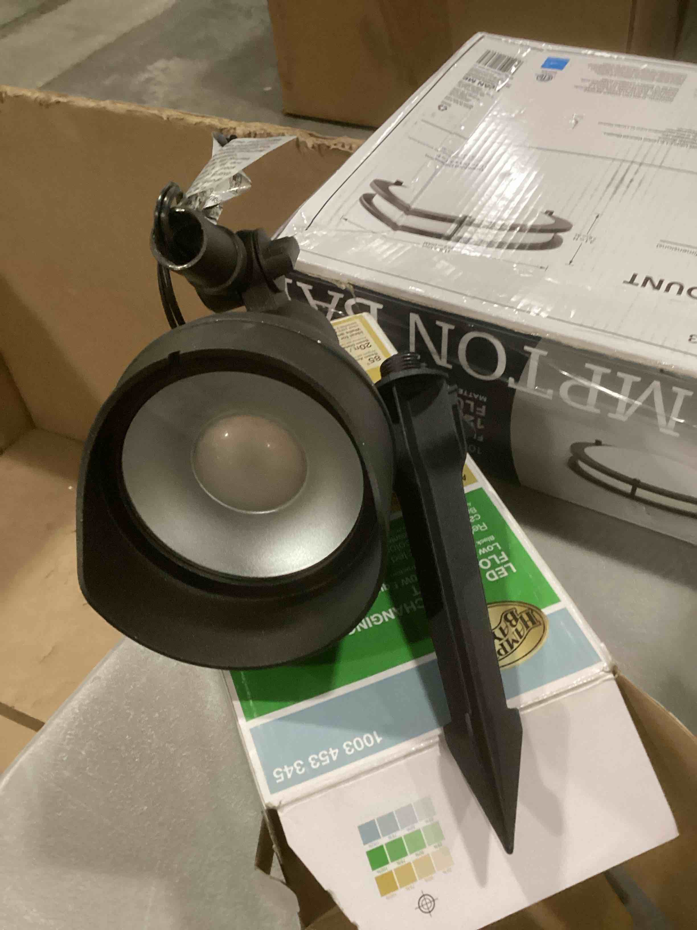 https://s3.amazonaws.com/lotting-images-prod/bidfta/GRN6705489_1736962835651.jpeg
