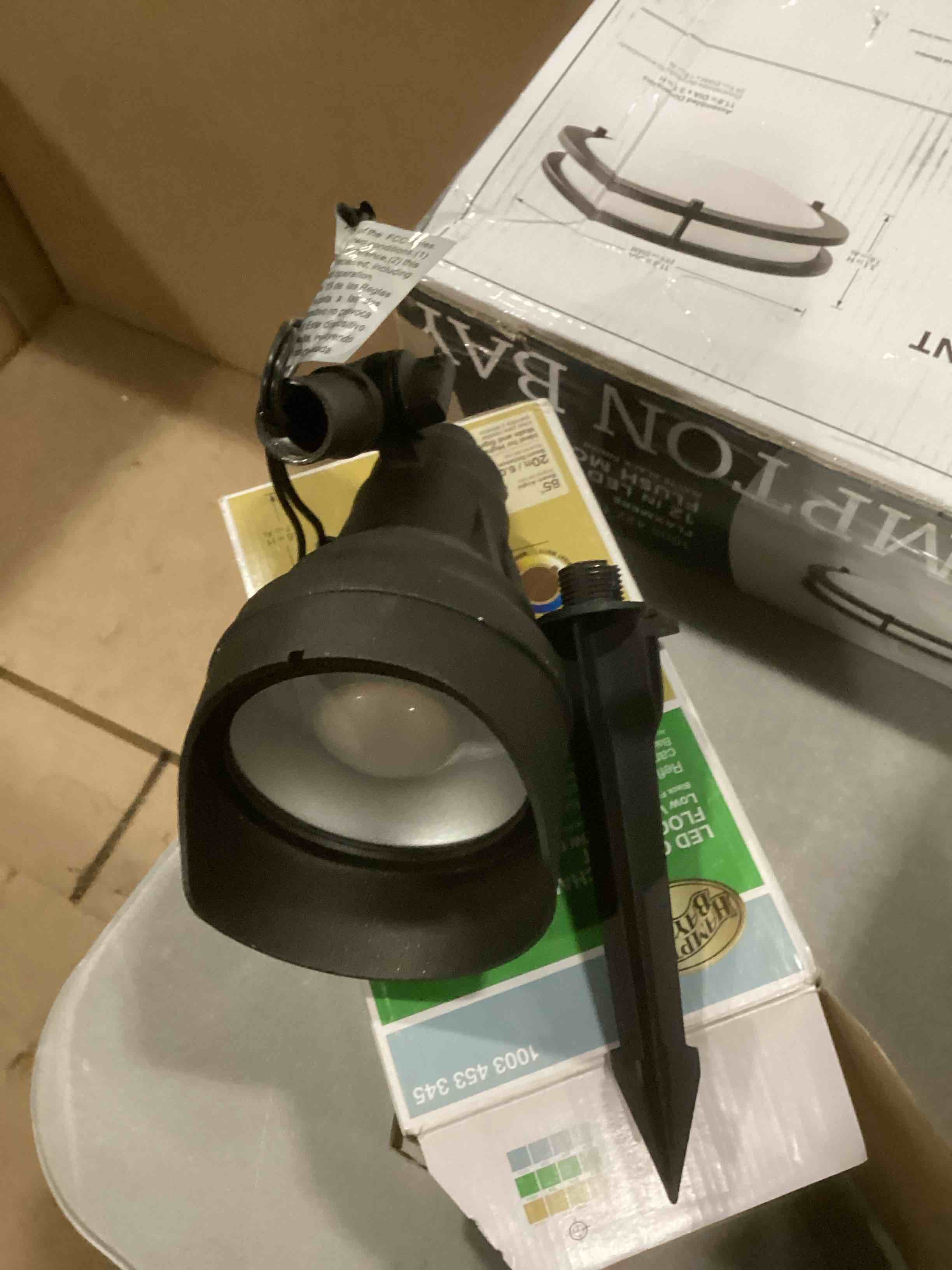 https://s3.amazonaws.com/lotting-images-prod/bidfta/GRN6705489_1736962838476.jpeg
