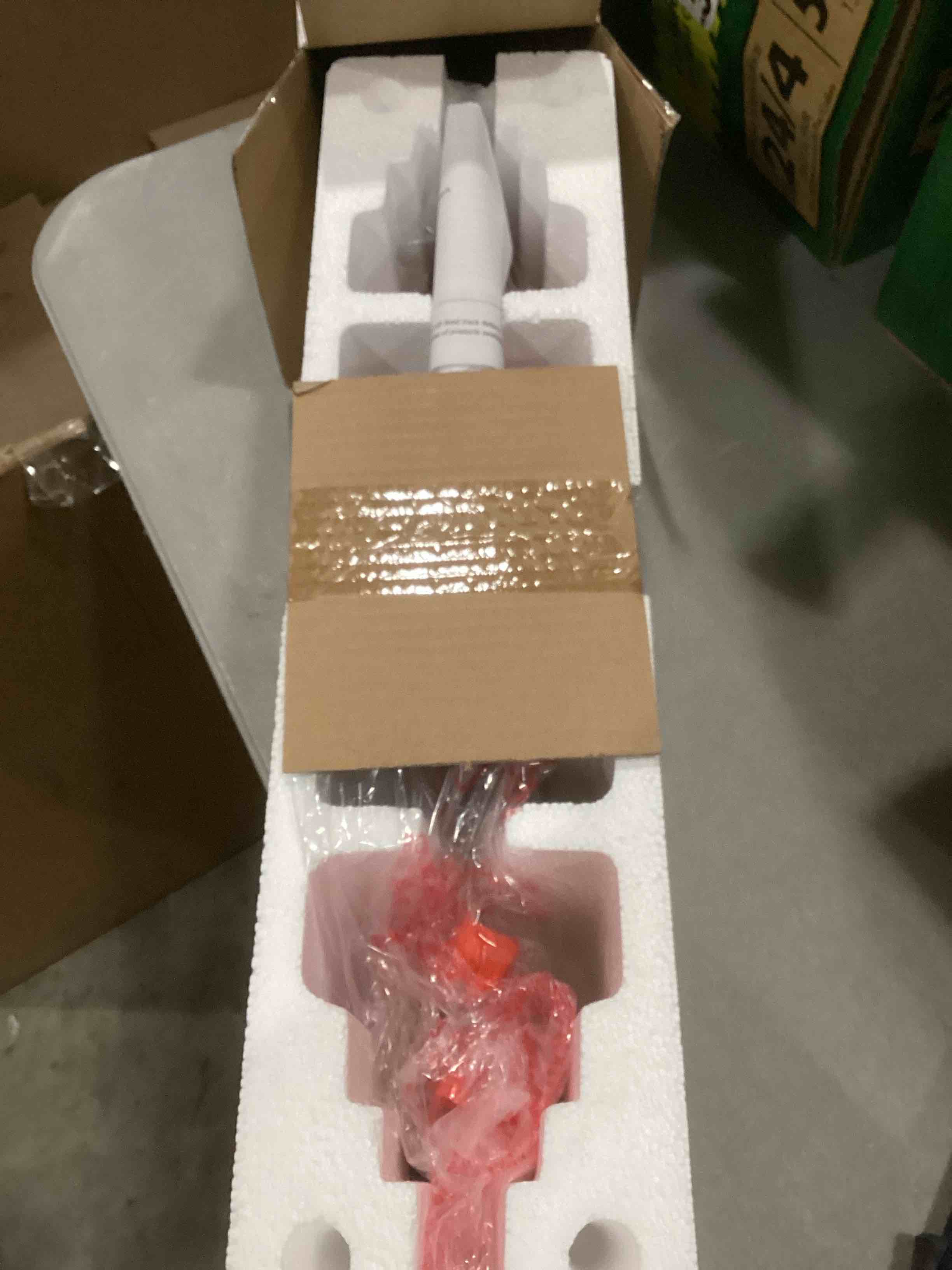 https://s3.amazonaws.com/lotting-images-prod/bidfta/GRN6705512_1736966056719.jpeg